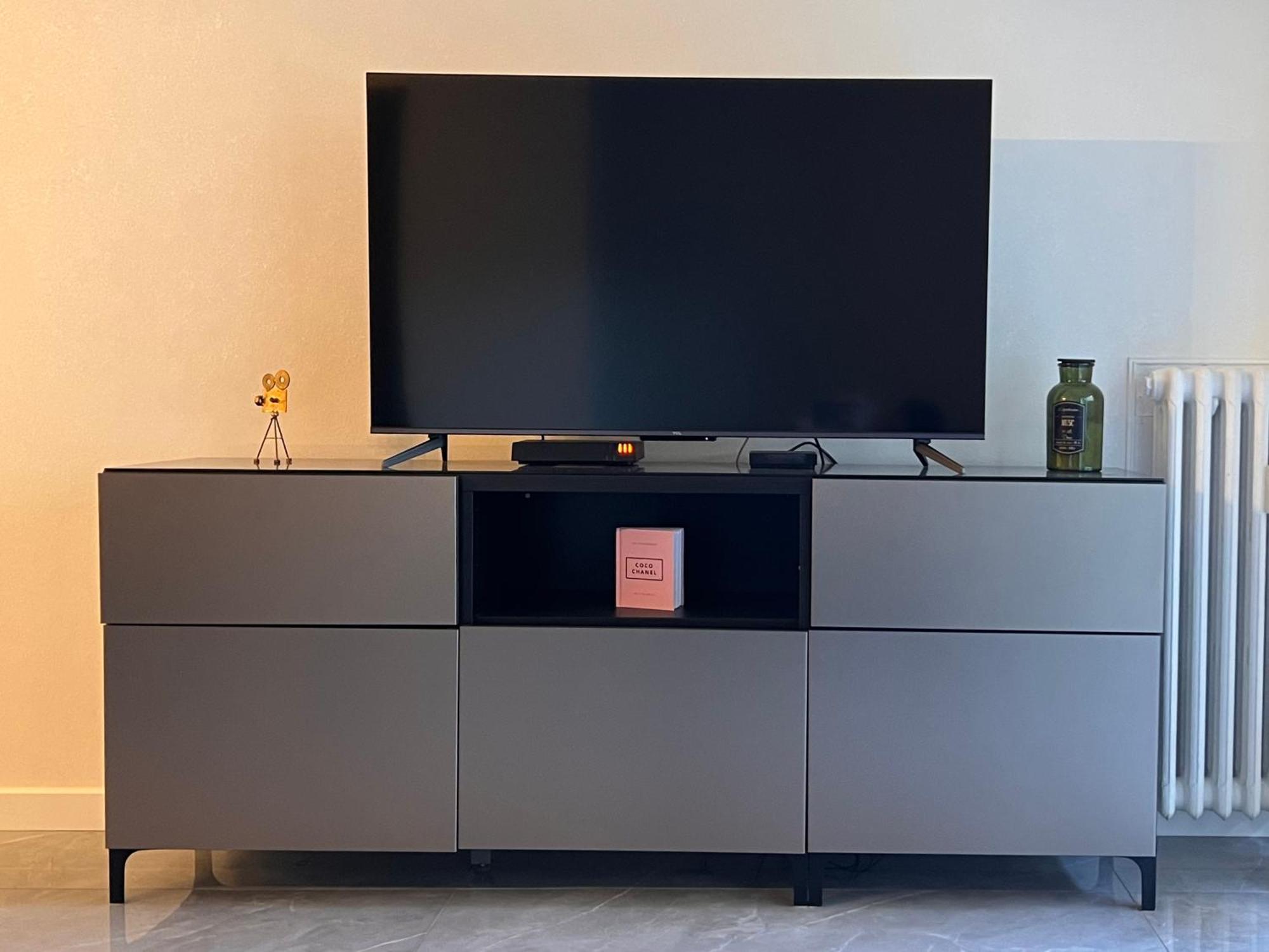 Les Arenes - Centre, 2 Pieces Recemment Renove De 45 M2 Avec Sa Terrasse De 10 M2 Appartement Cannes
