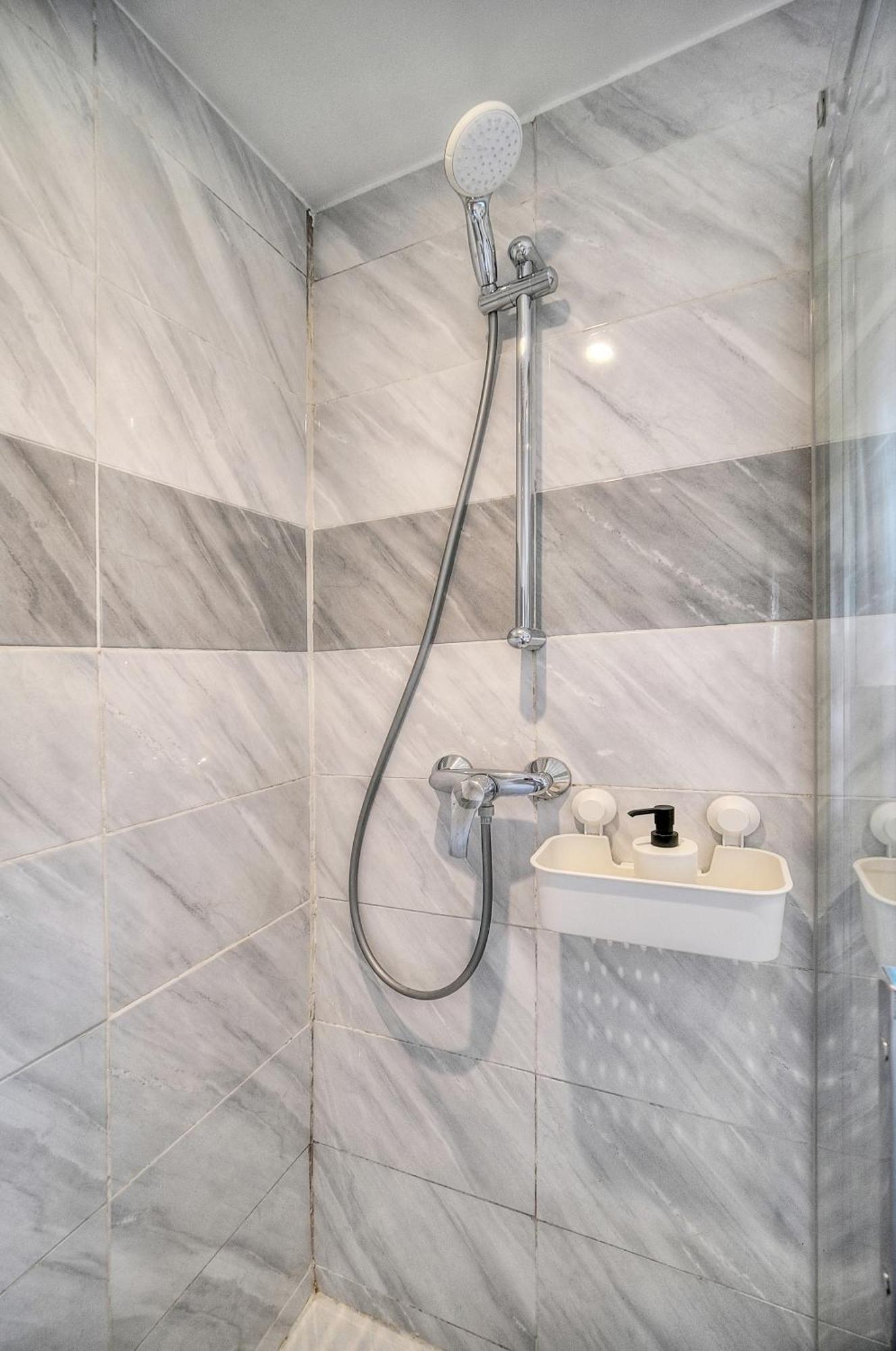 Le Erve-350m Plage-wifi Clim-vca * Cannes