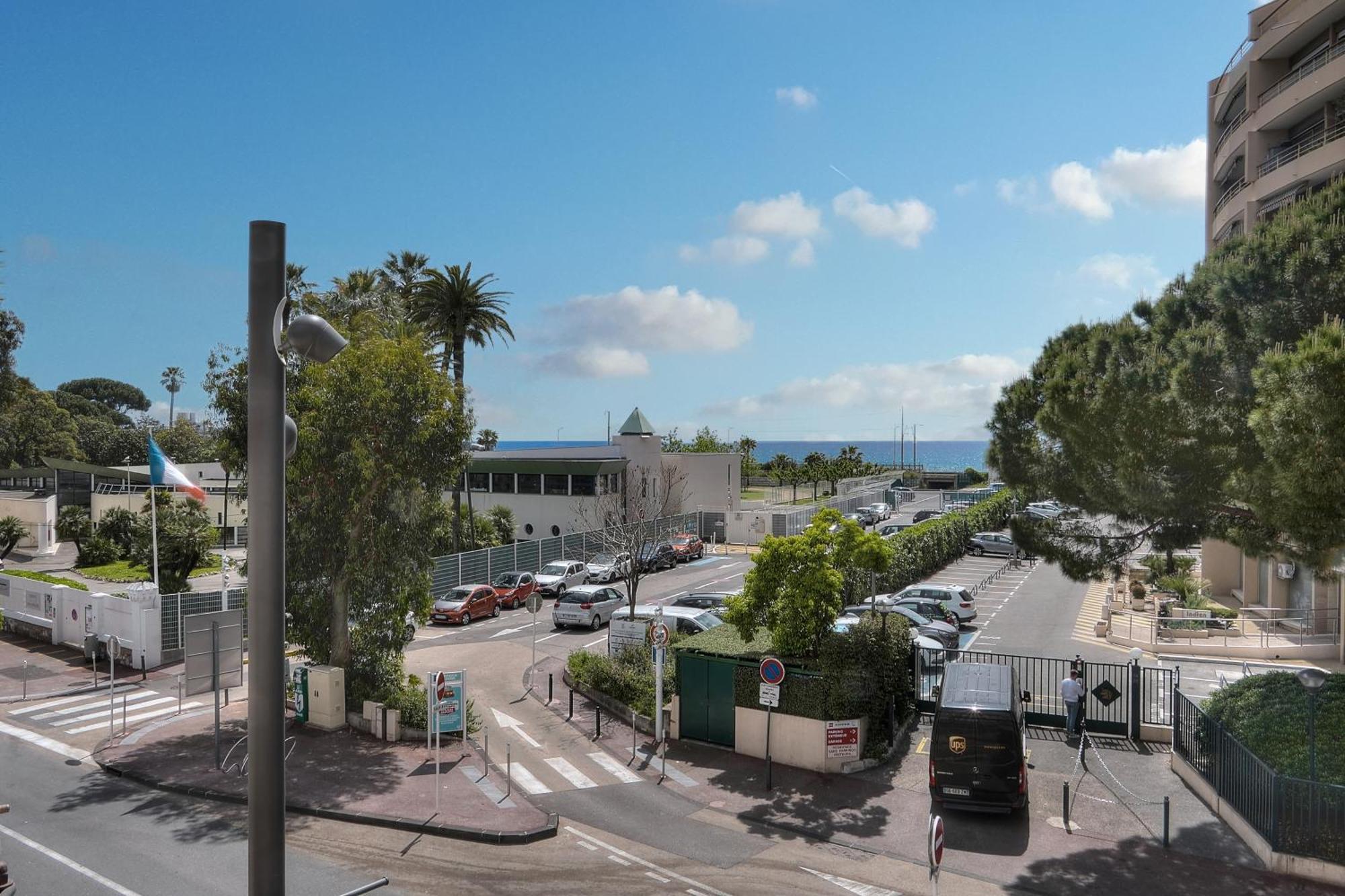Apartment Le Erve-350m Plage-wifi Clim-vca *
