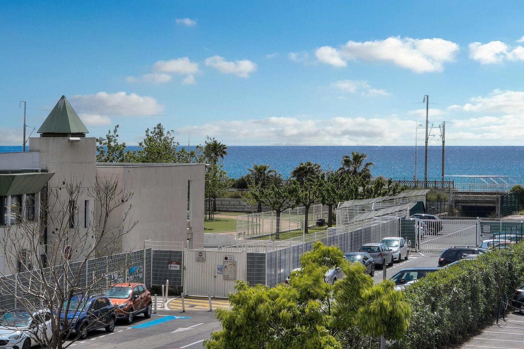 Le Erve-350m Plage-wifi Clim-vca Apartment