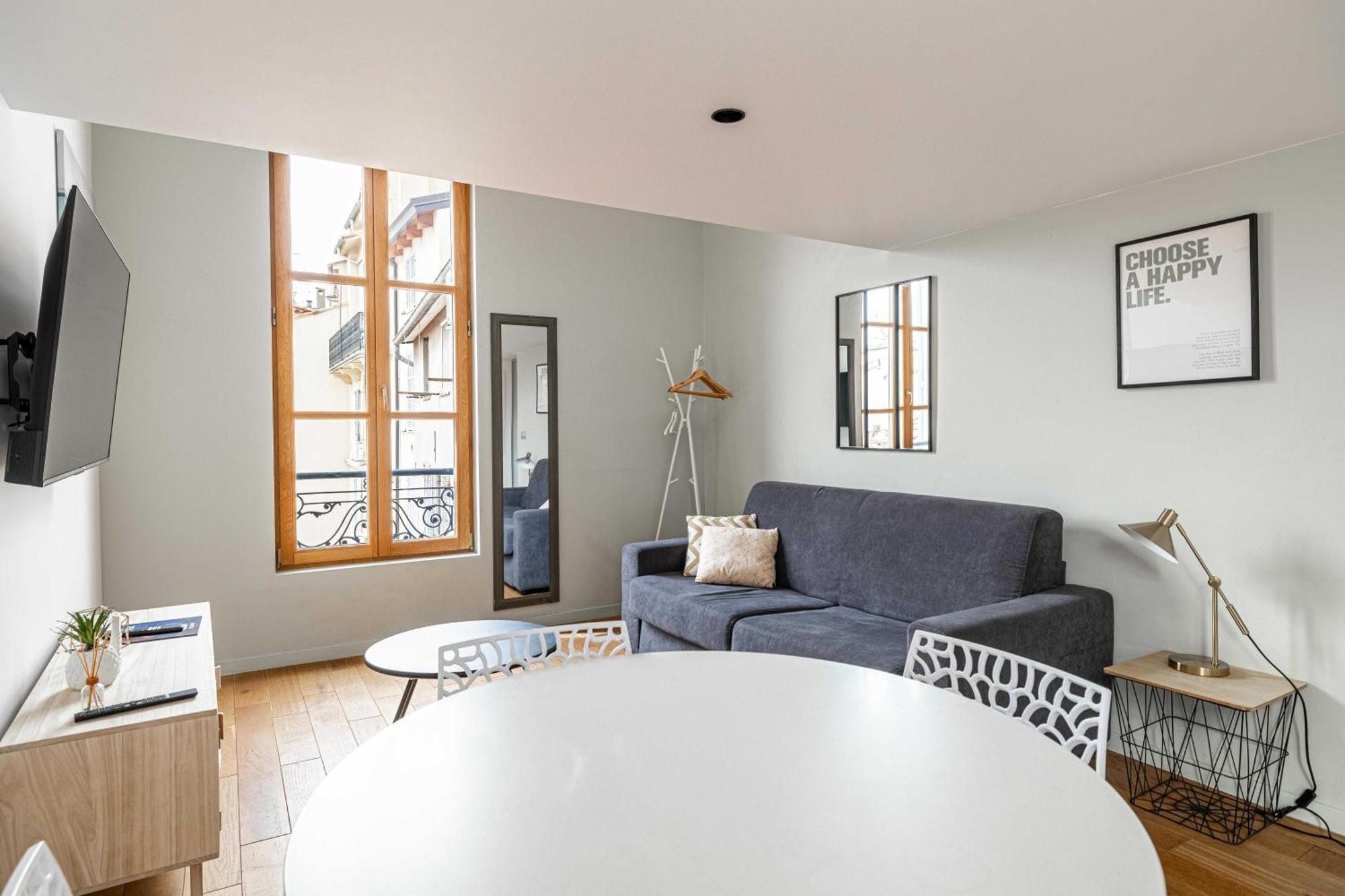 Large Duplex - Center - 1br4p