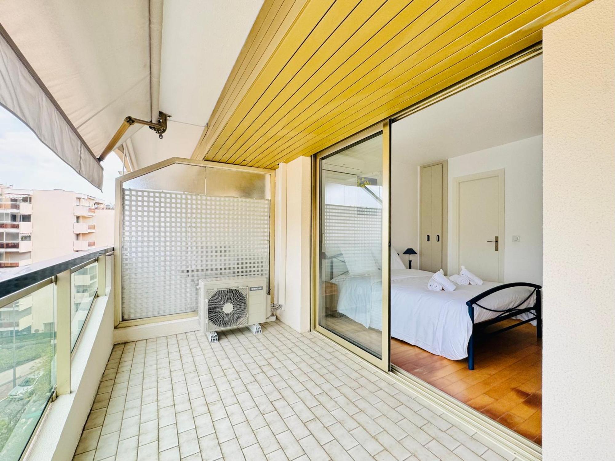 Cannesazur - Terrasse Centre Apartment *