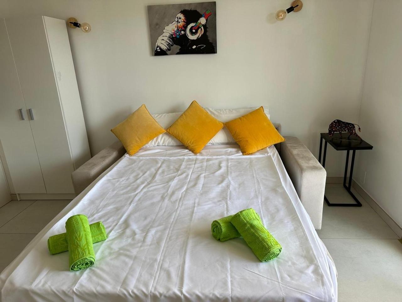 Apartment Super Apartment, Parking, Terrace, Lift, Wifi, Palm Beach,