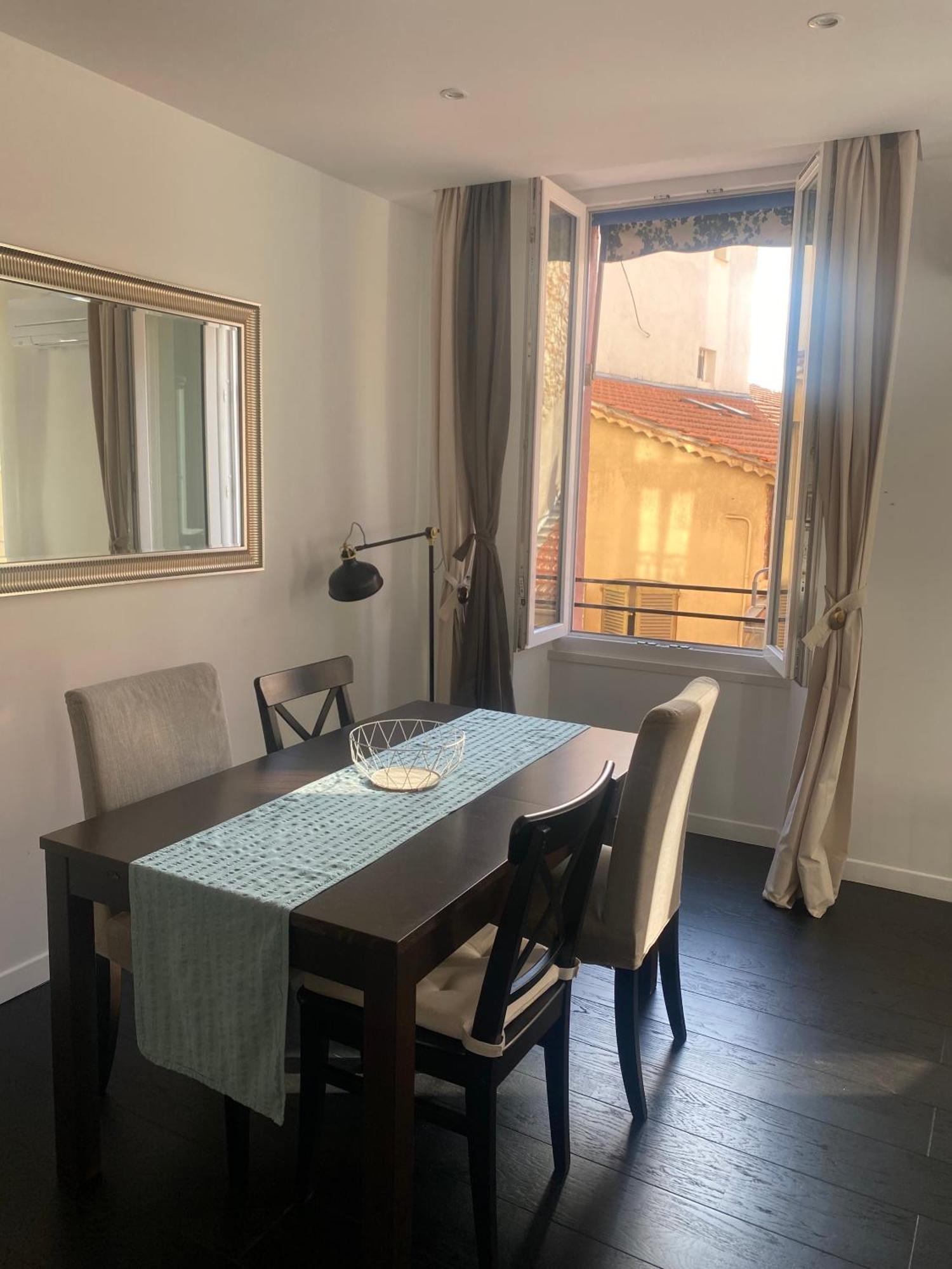 Apartment Agreable T2 Renove, Centre, Suquet, Plages