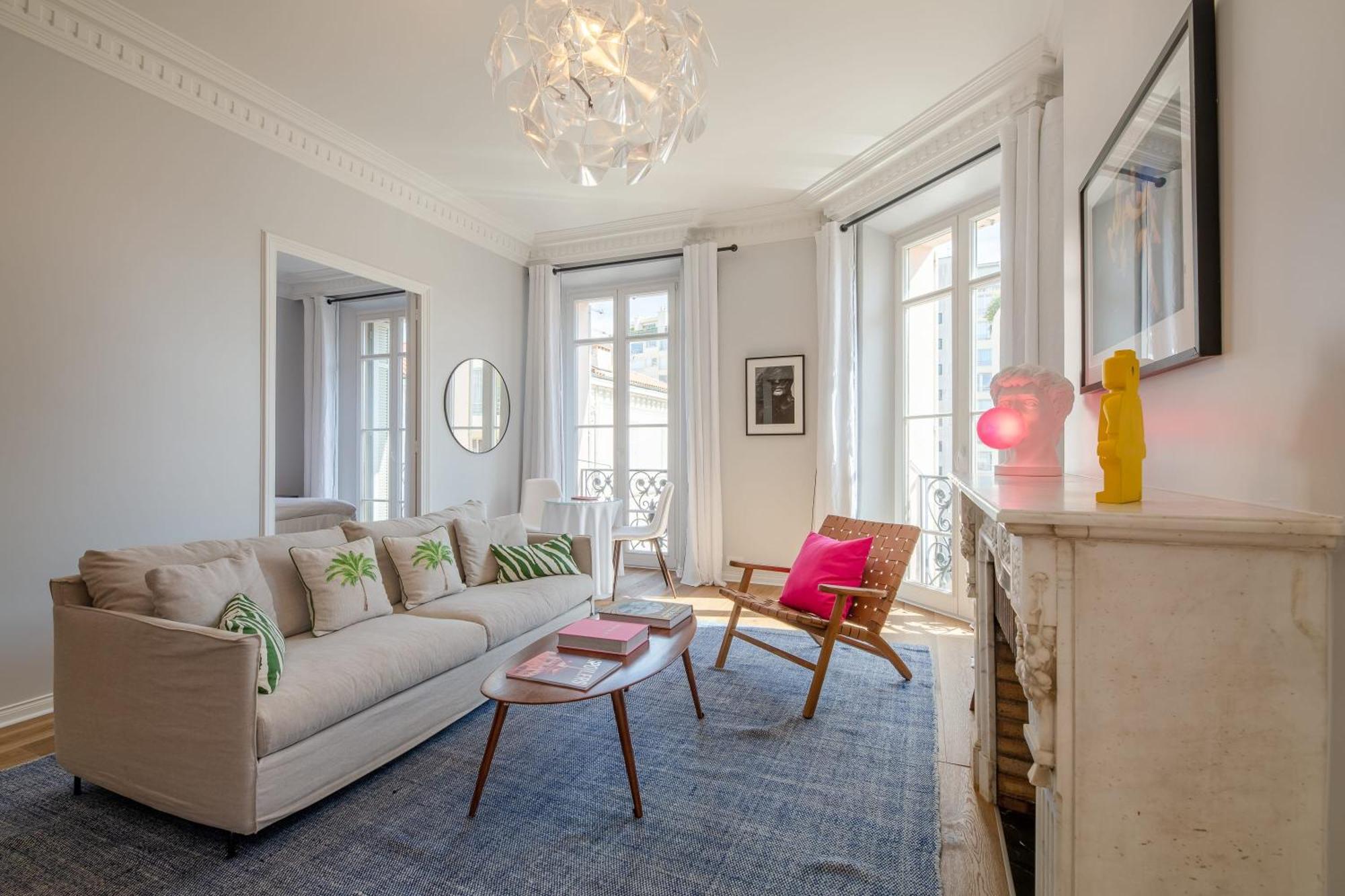 La Guitare 33 - Nice And Spacious 1br In Center Of Cannes, Right Behind Grand Apartment *