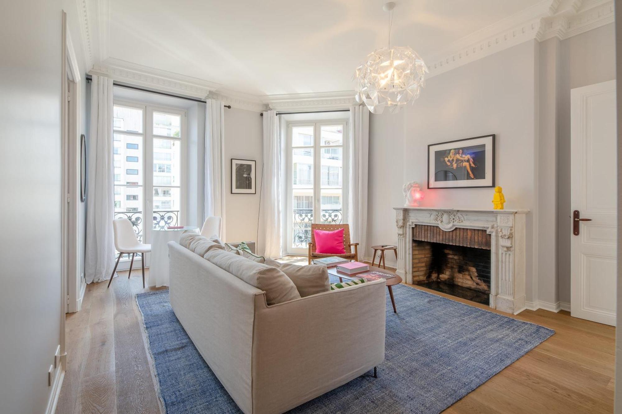 La Guitare 33 - Nice And Spacious 1br In Center Of Cannes, Right Behind Grand Apartment