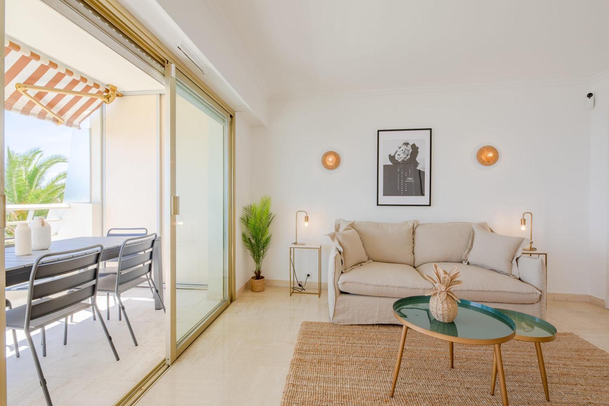 Apartment Georges Iii - With Panoramic View Of