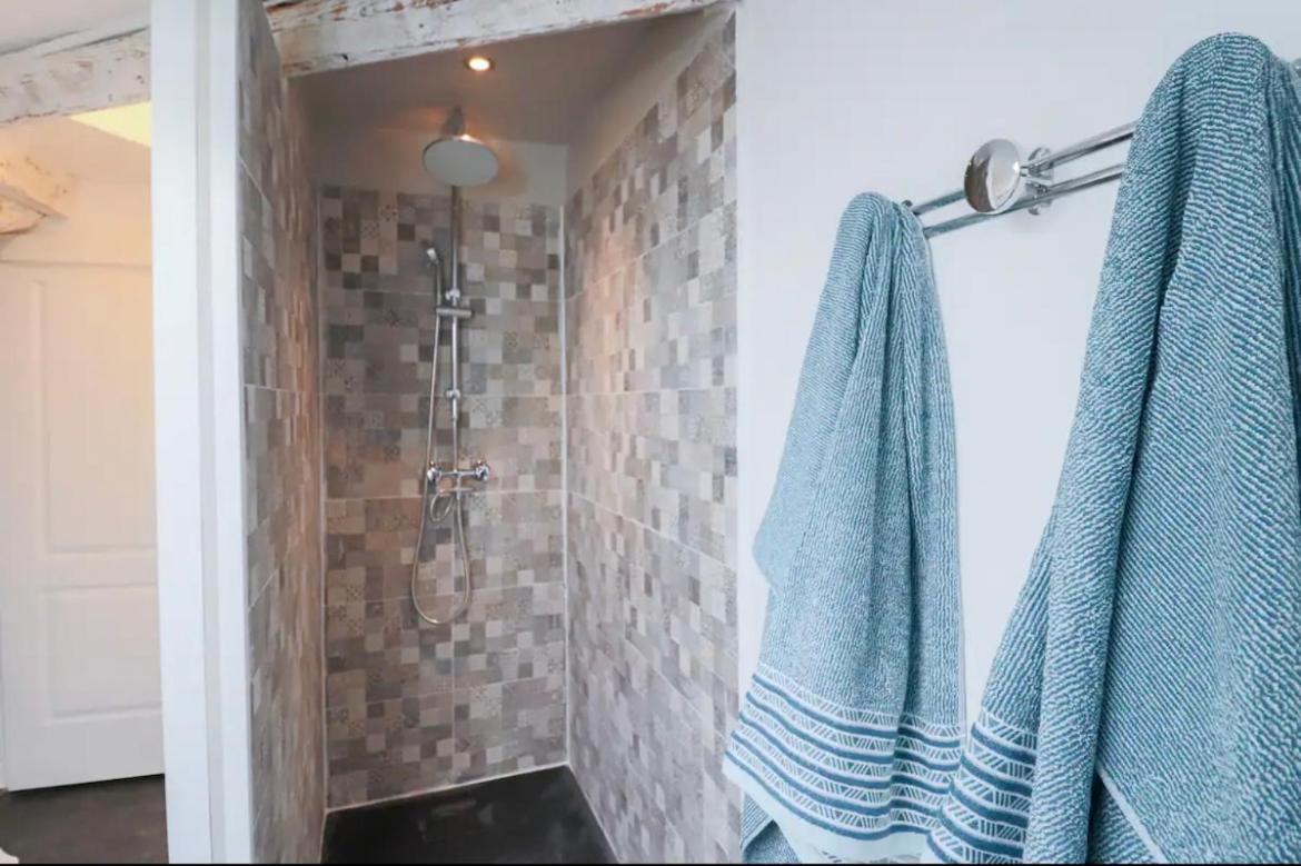 Appartement Joli 2 Pieces Renove A Proximite Du Centre Et