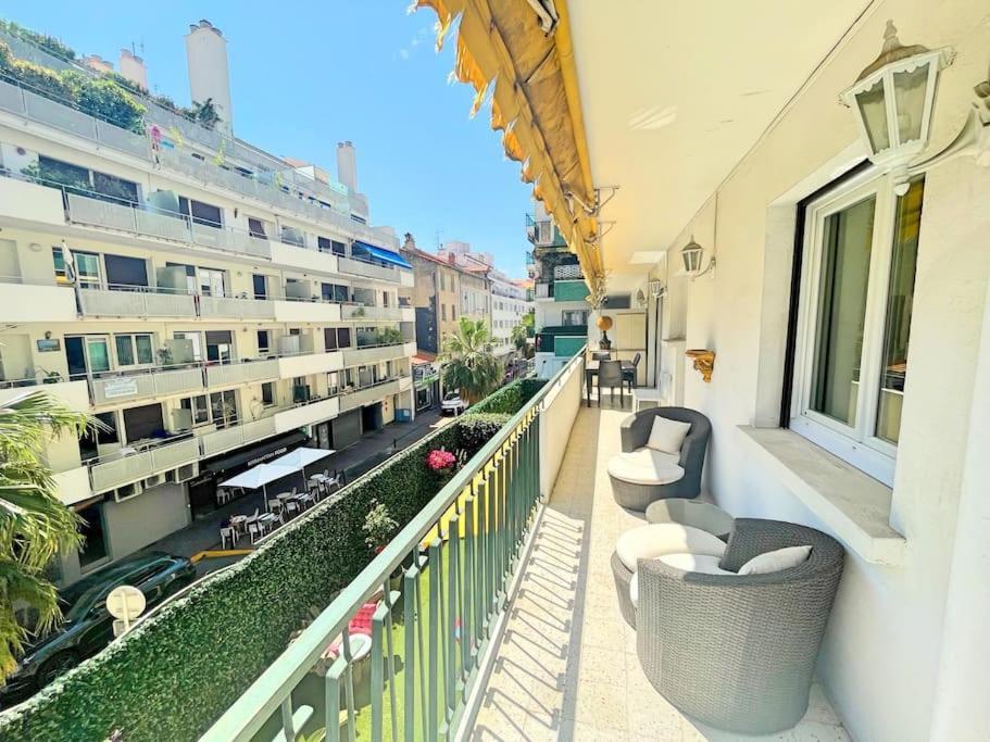 Viva Riviera Large 3 Bedrooms With Balcony Apartment Cannes