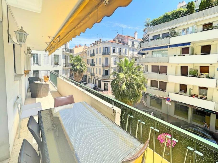 Apartment Viva Riviera Large 3 Bedrooms With Balcony Cannes