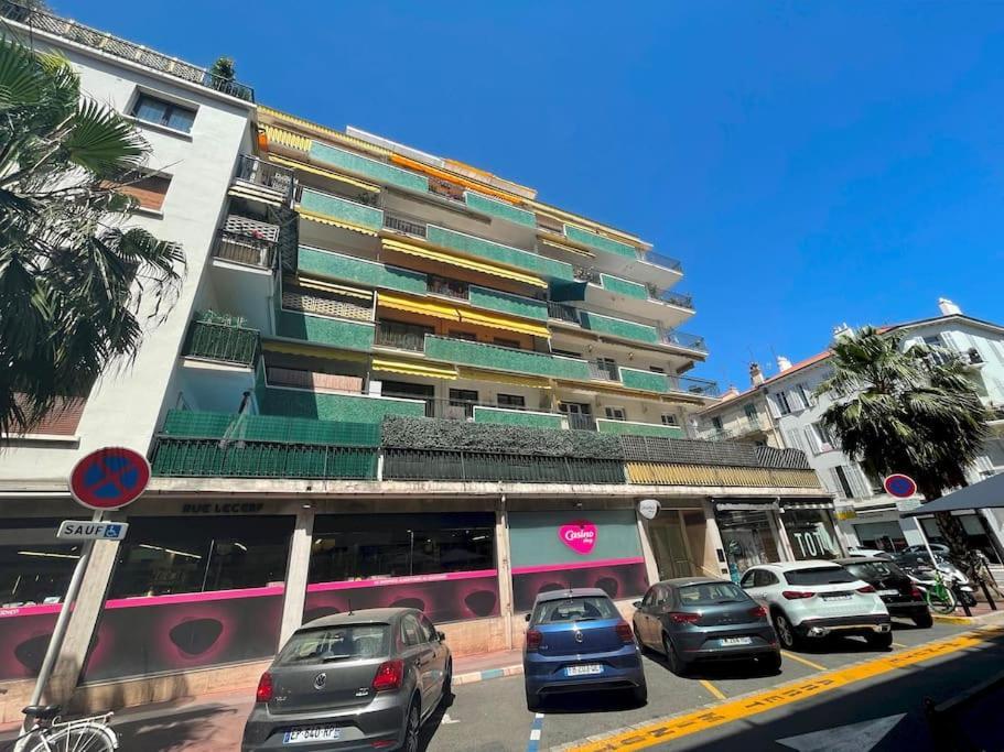 Viva Riviera Large 3 Bedrooms With Balcony