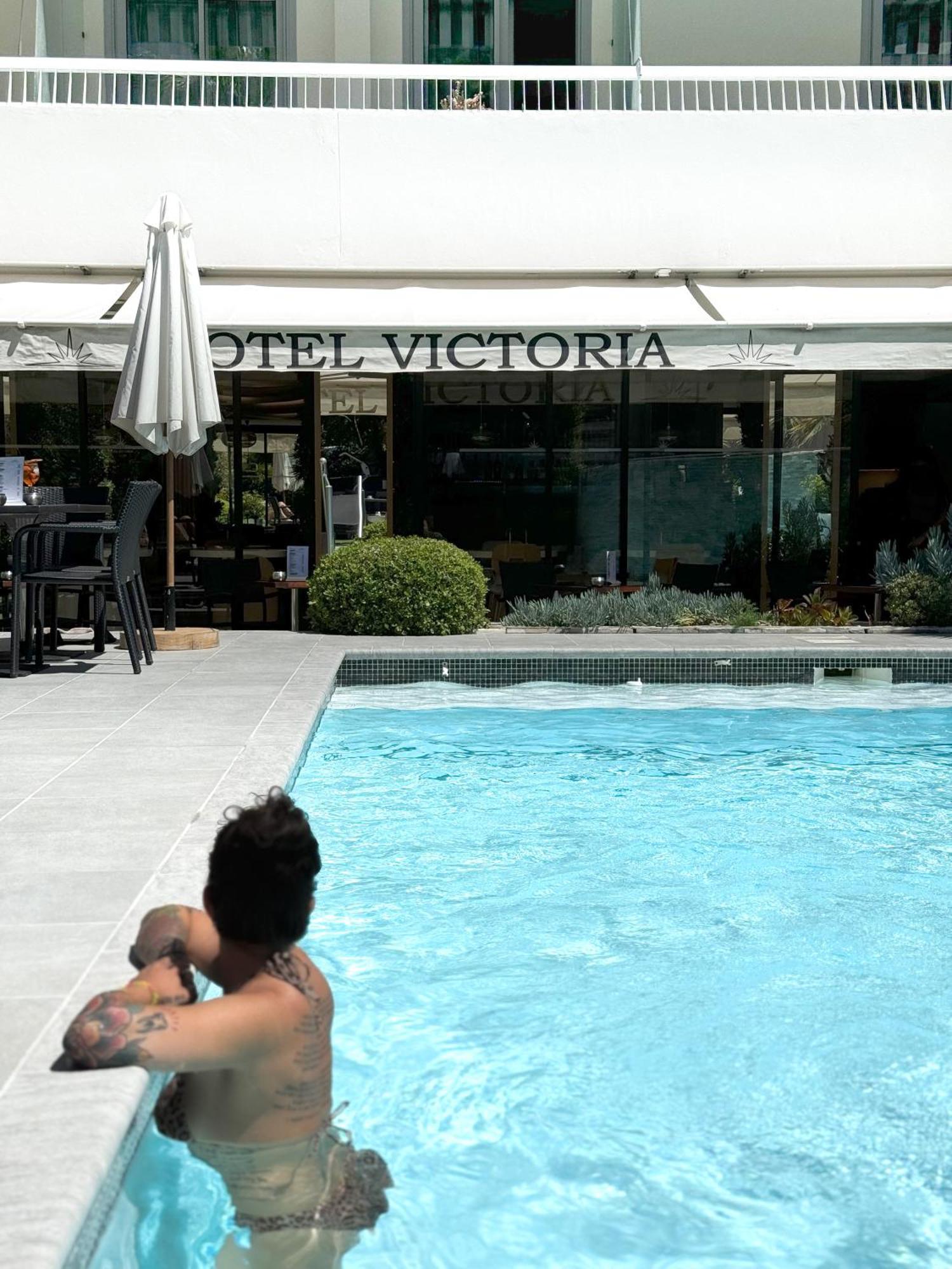Victoria Hotel