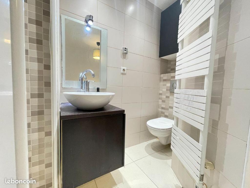 Appartement Lovely Flat With Covered Balcony In