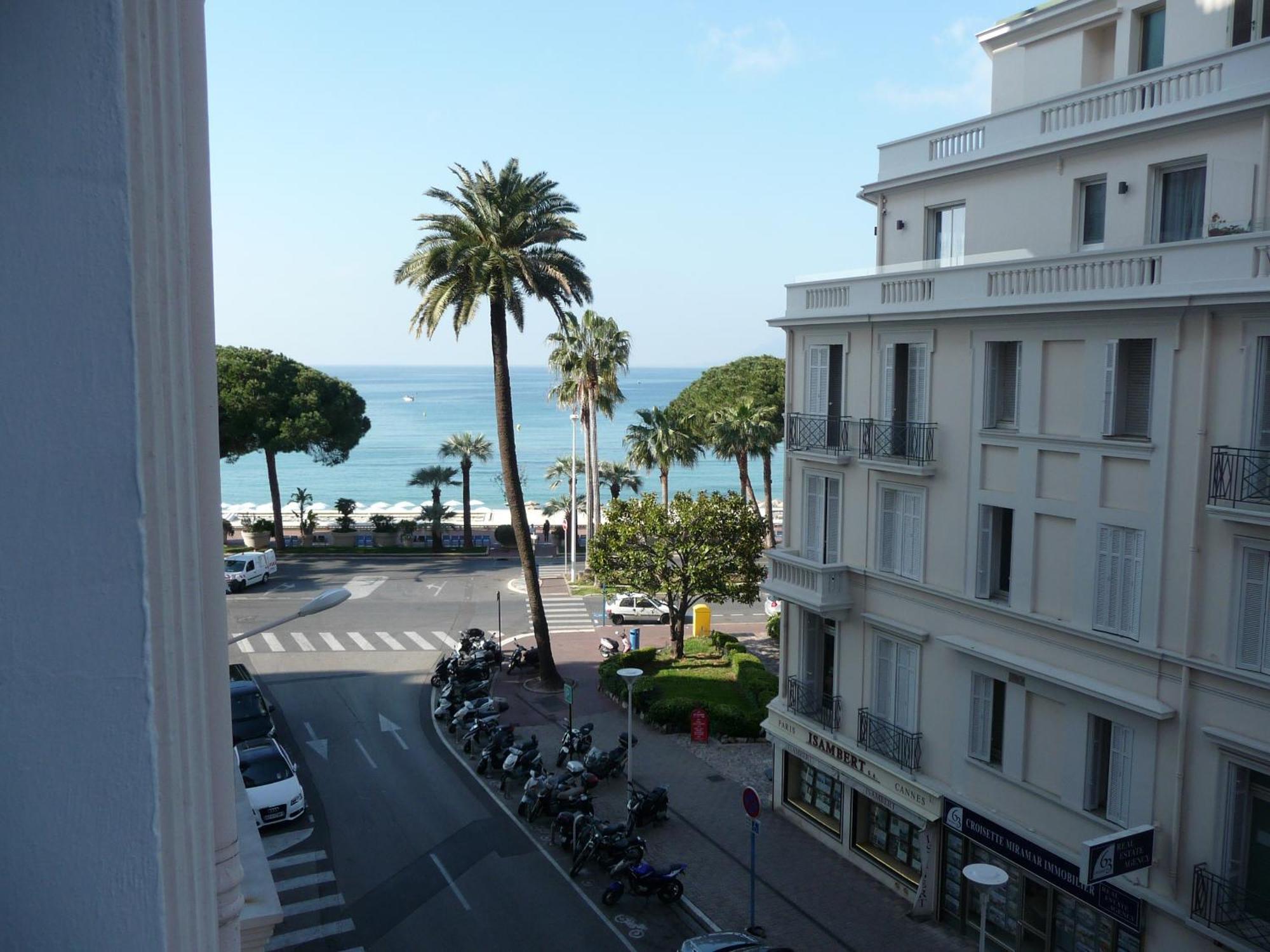Apartment Croisette Palais Miramar Vue Laterale *