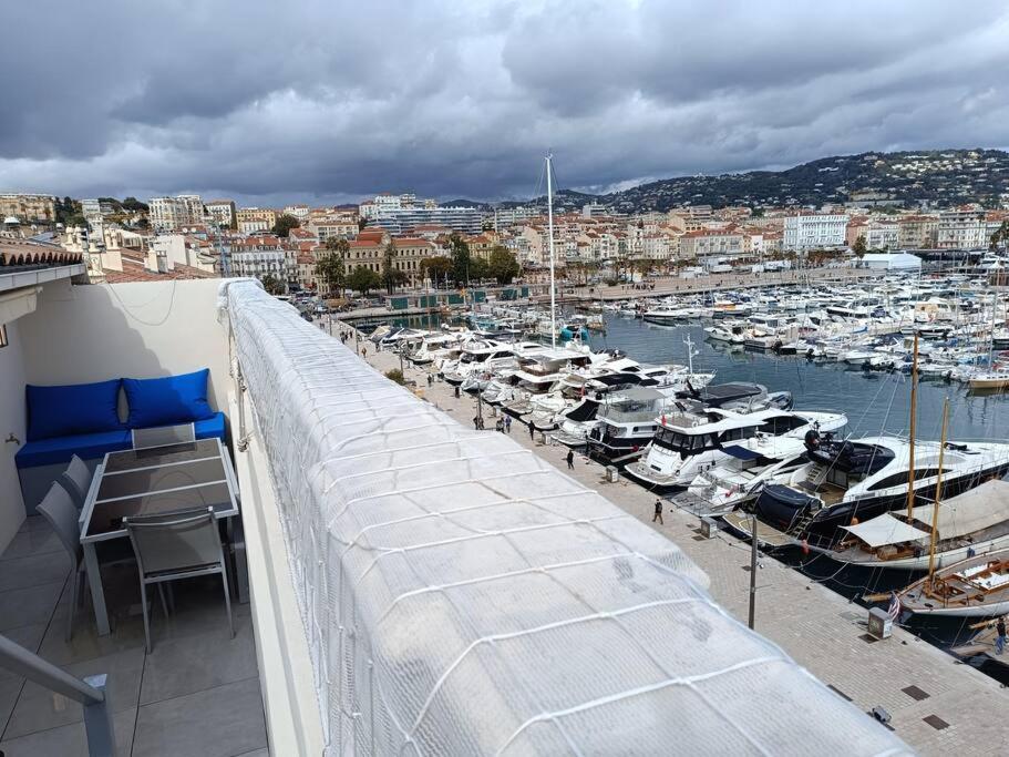 Front Premium Location - Panoramic View - Appartement