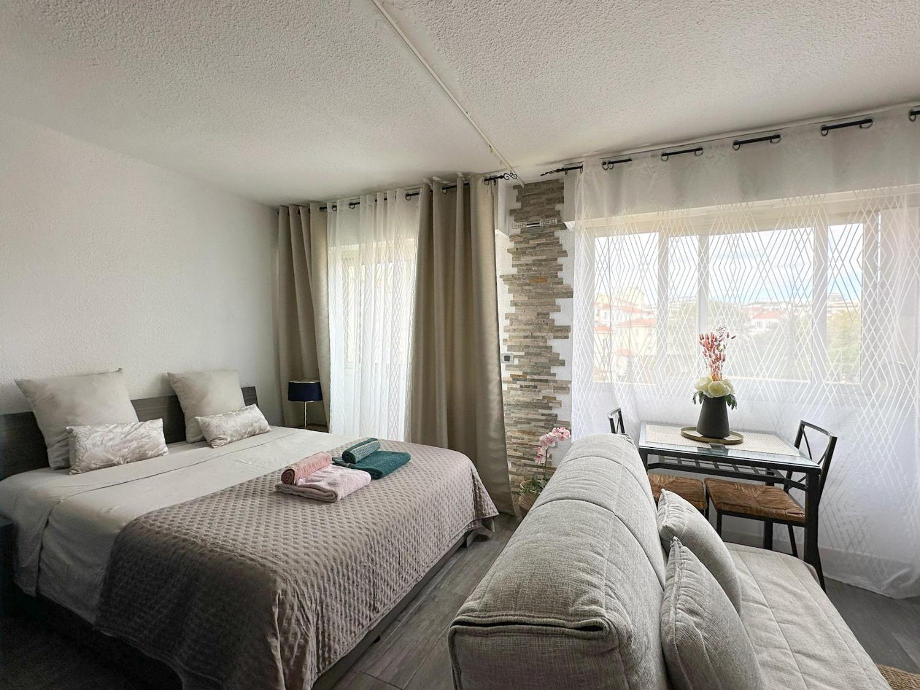 Apartment Cet Ete A Cannes, Cosy A 8' De La Croisette