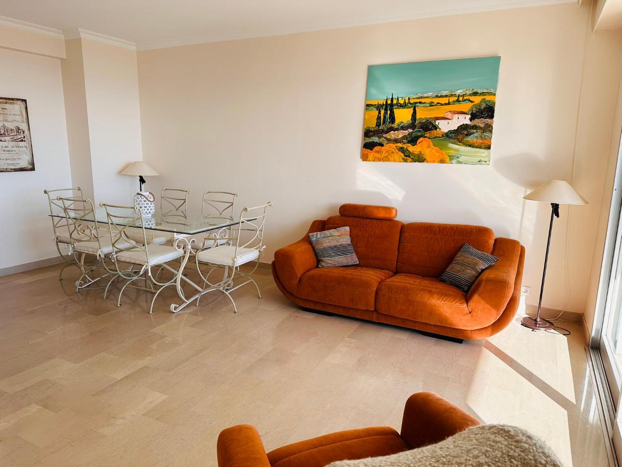 Large, Light And Modern 2 Bedroomed In With Sea Views, Pool And Lovely Terrace - 1503 Cannes