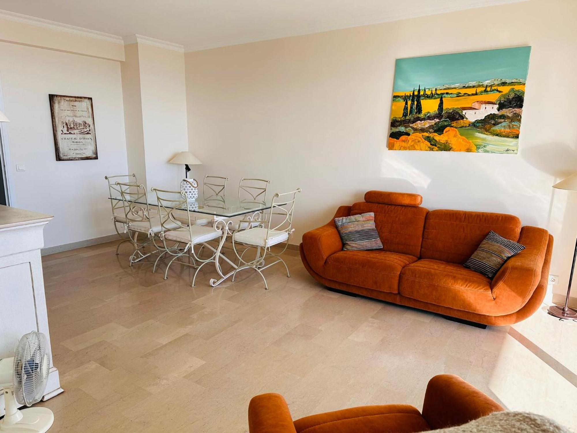 Large, Light And Modern 2 Bedroomed In With Sea Views, Pool And Lovely Terrace - 1503 Appartement