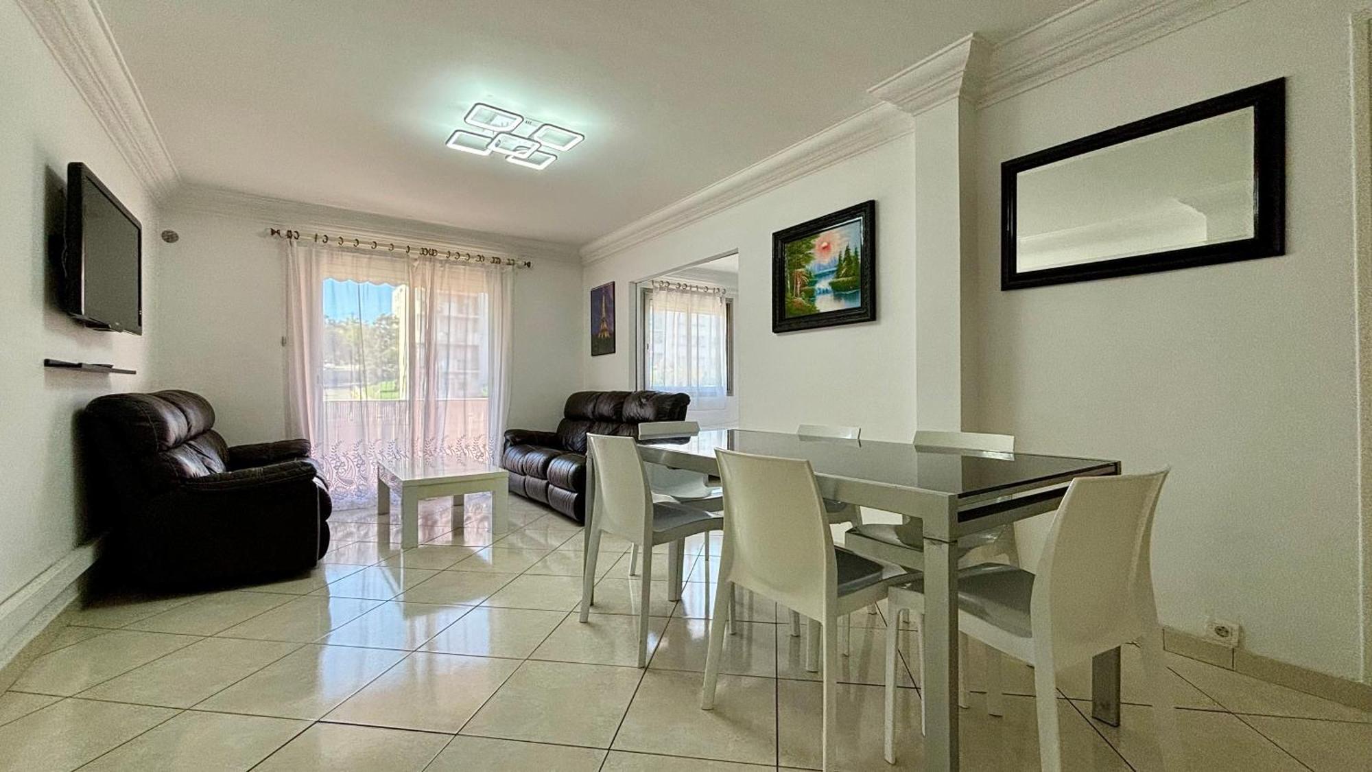 3 Pieces - Proche Centre Apartment
