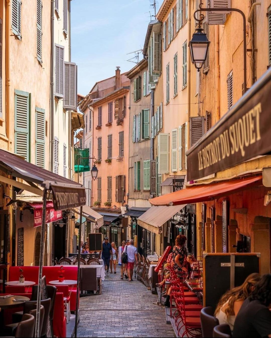 Location T3 A * Cannes