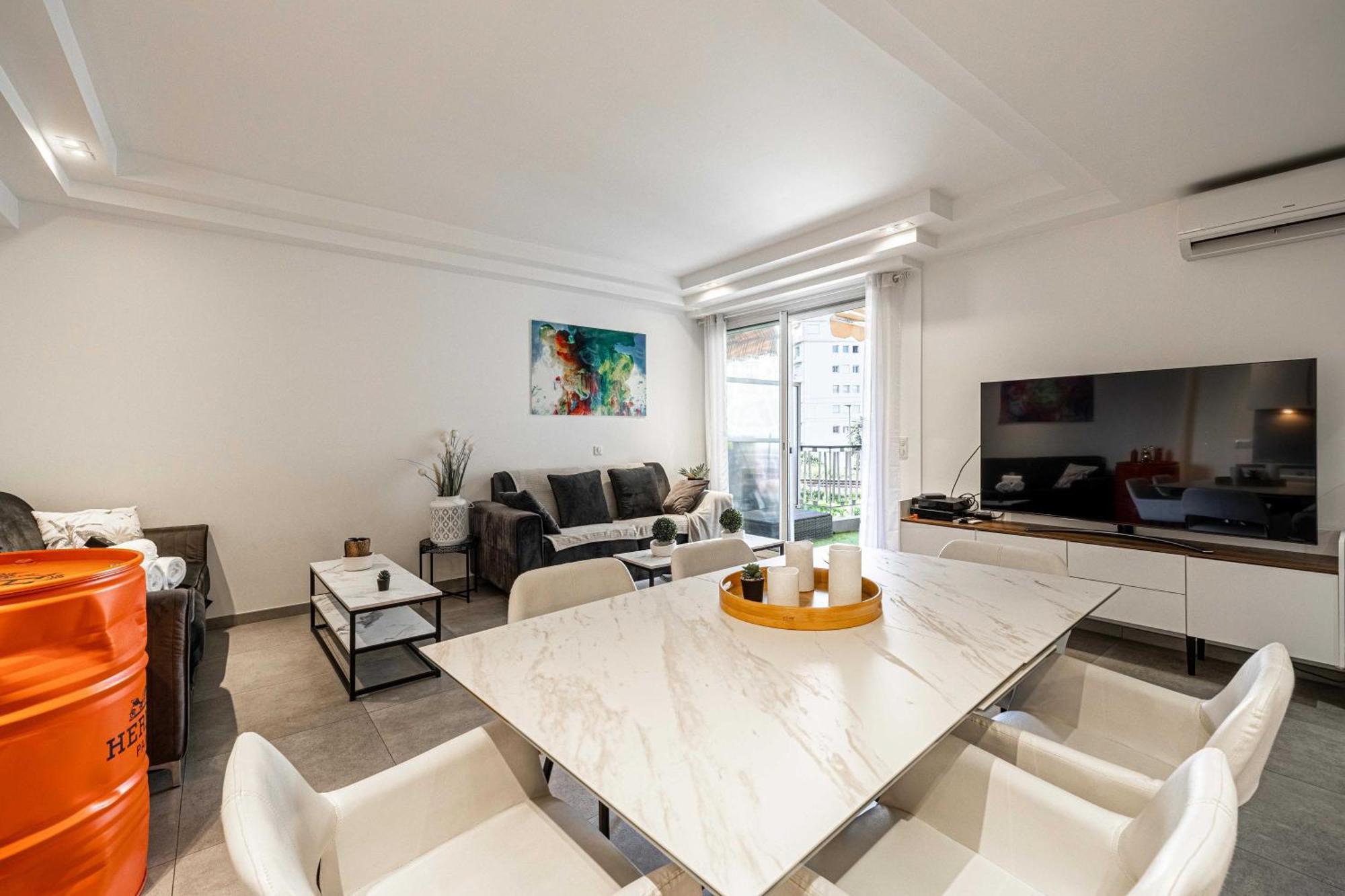Modern 1 Bedrm With Balcony - Cannes-croisette Apartment