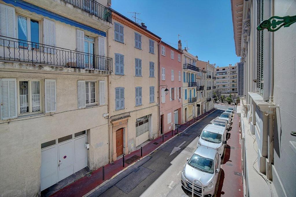 A2b159 - Atypique Au Suquet Avec 2 Chambres!! Cannes