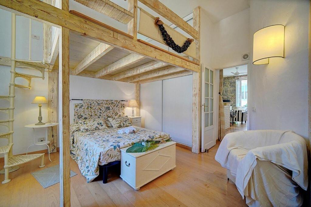 A2b159 - Atypique Au Suquet Avec 2 Chambres!! Apartment