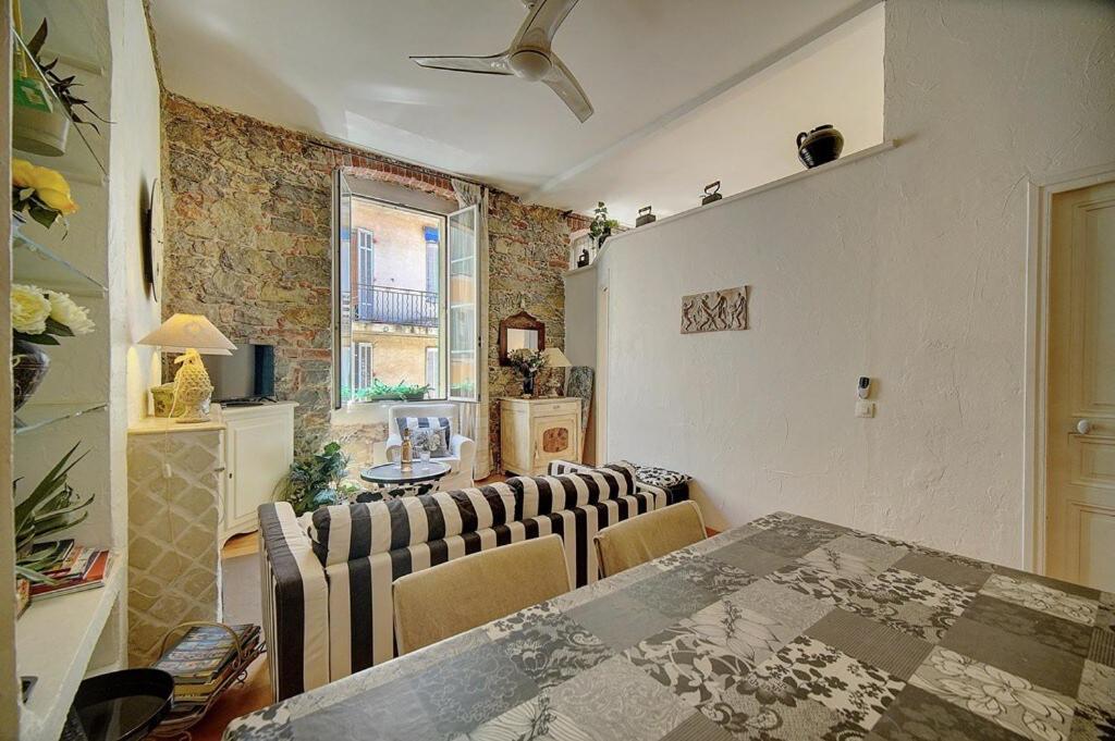 A2b159 - Atypique Au Suquet Avec 2 Chambres!! Cannes