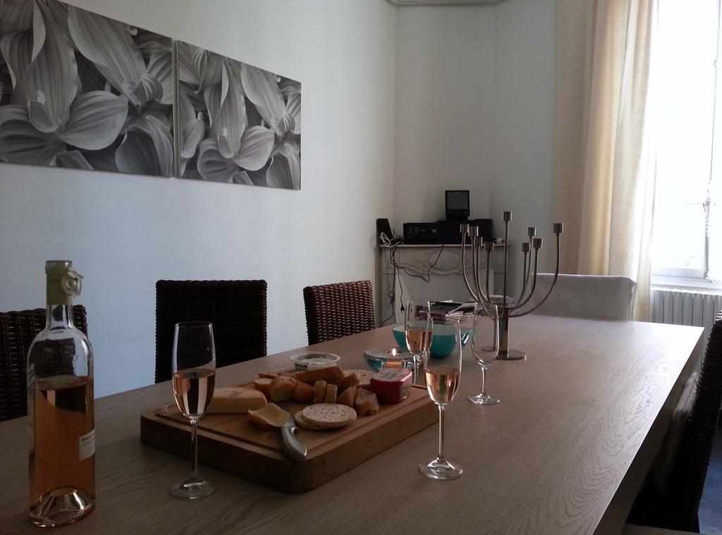 16 Avenue Marechal Gallieni Apartment