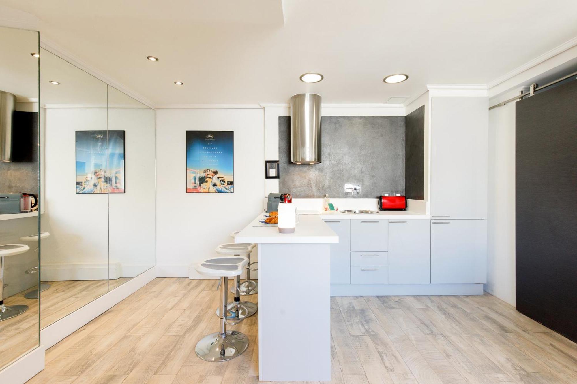 Cosy & Design A Cote Du Palais Et Des Plages Appartement *