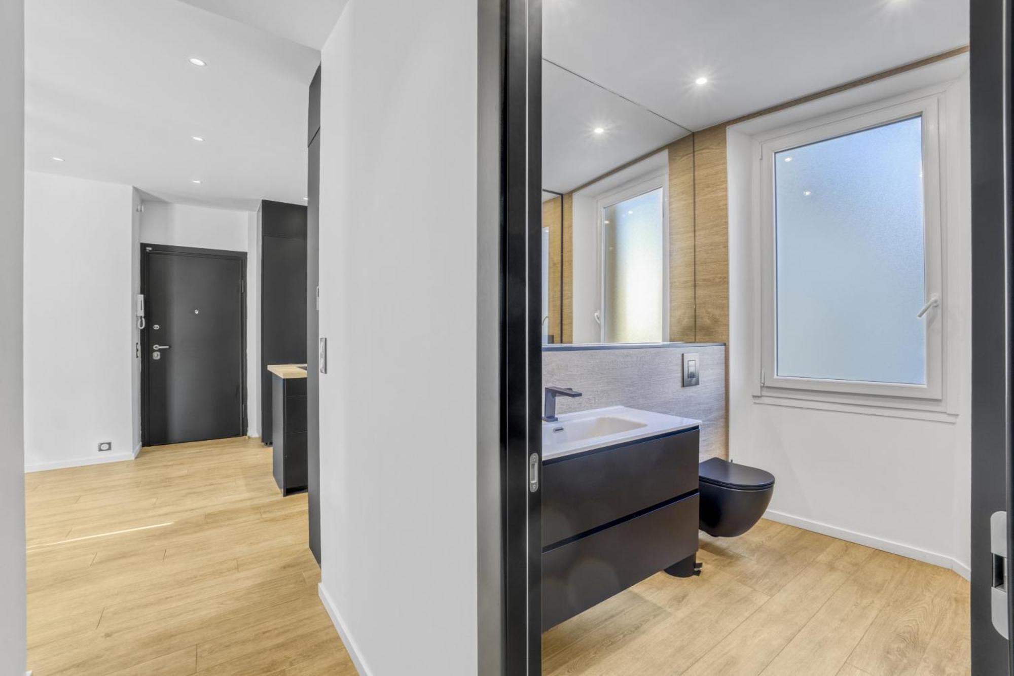 F4 Notre-dame , Hypercentre A 2 Minutes Du Palais Des Congres * Cannes