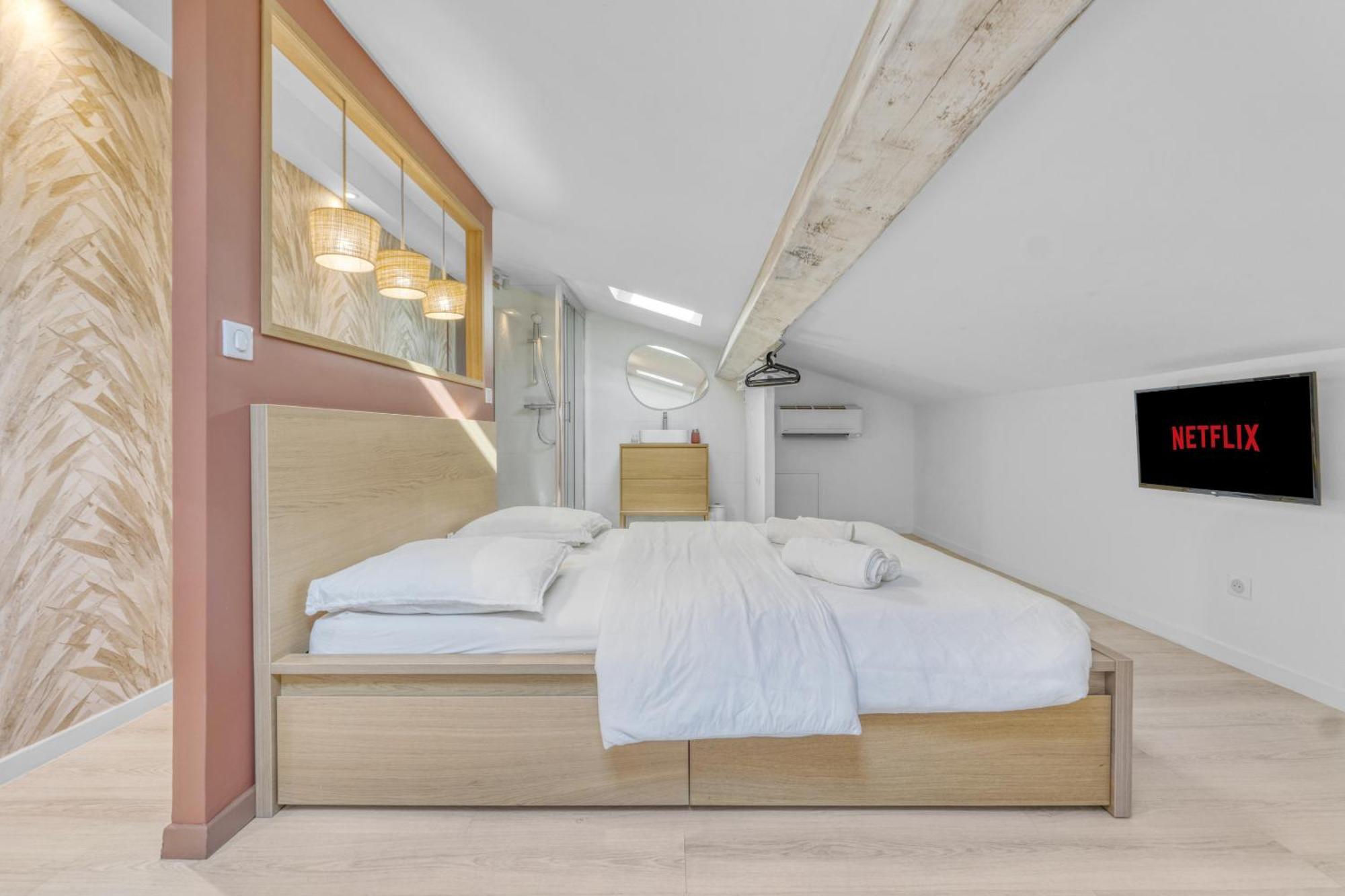 F3 Rue Marechal Foch, Hypercentre A 2 Minutes Du Palais Des Festivals Apartment