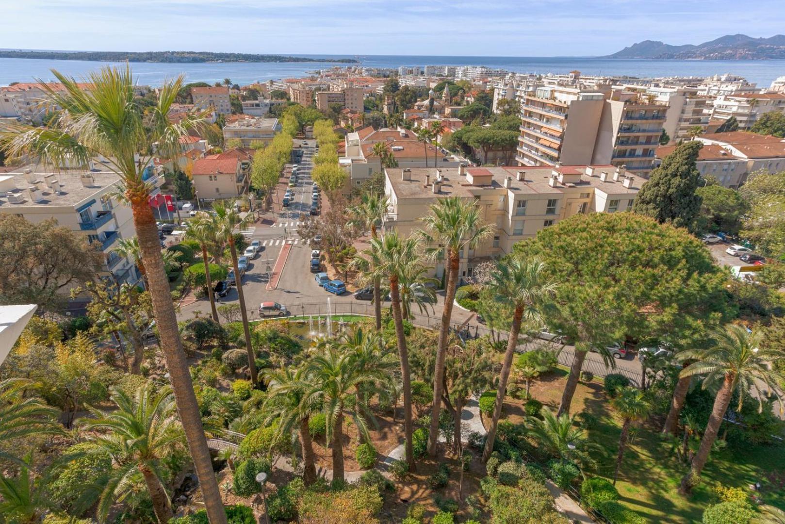 The Horizon - Sea View & Peaceful Retreat Apartamento Cannes