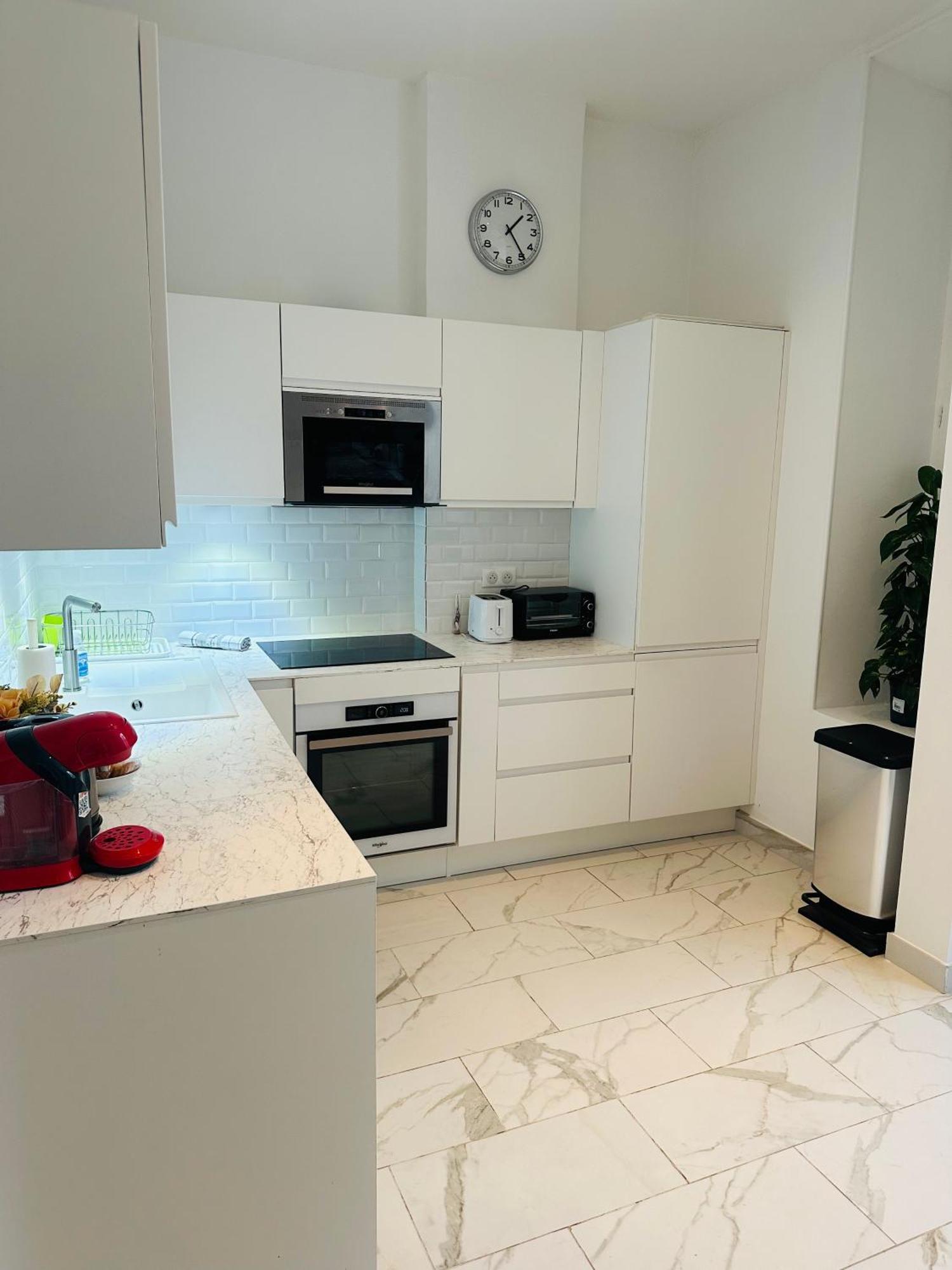 Palais T2 300m De La Parking En Apartment Cannes
