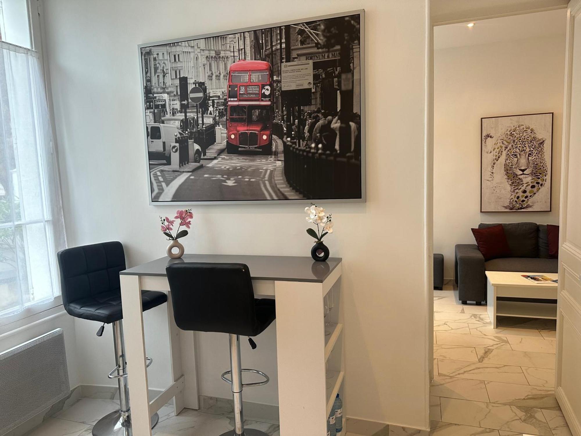 Palais T2 300m De La Parking En Apartment Cannes