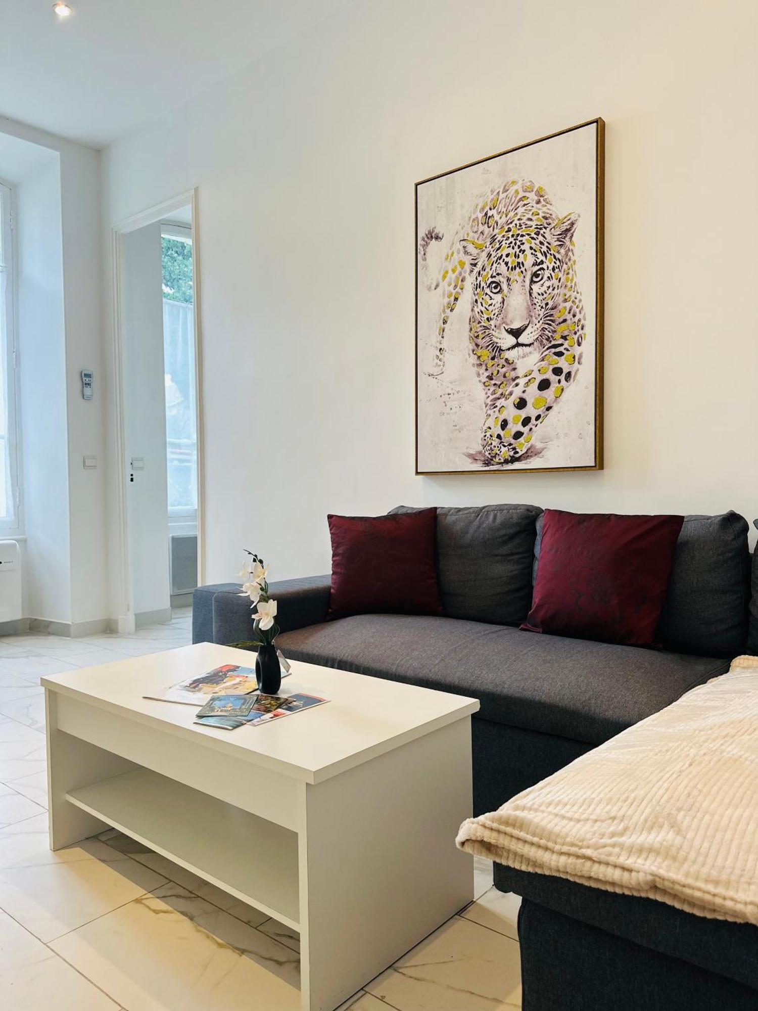 Palais T2 300m De La Parking En Apartment *