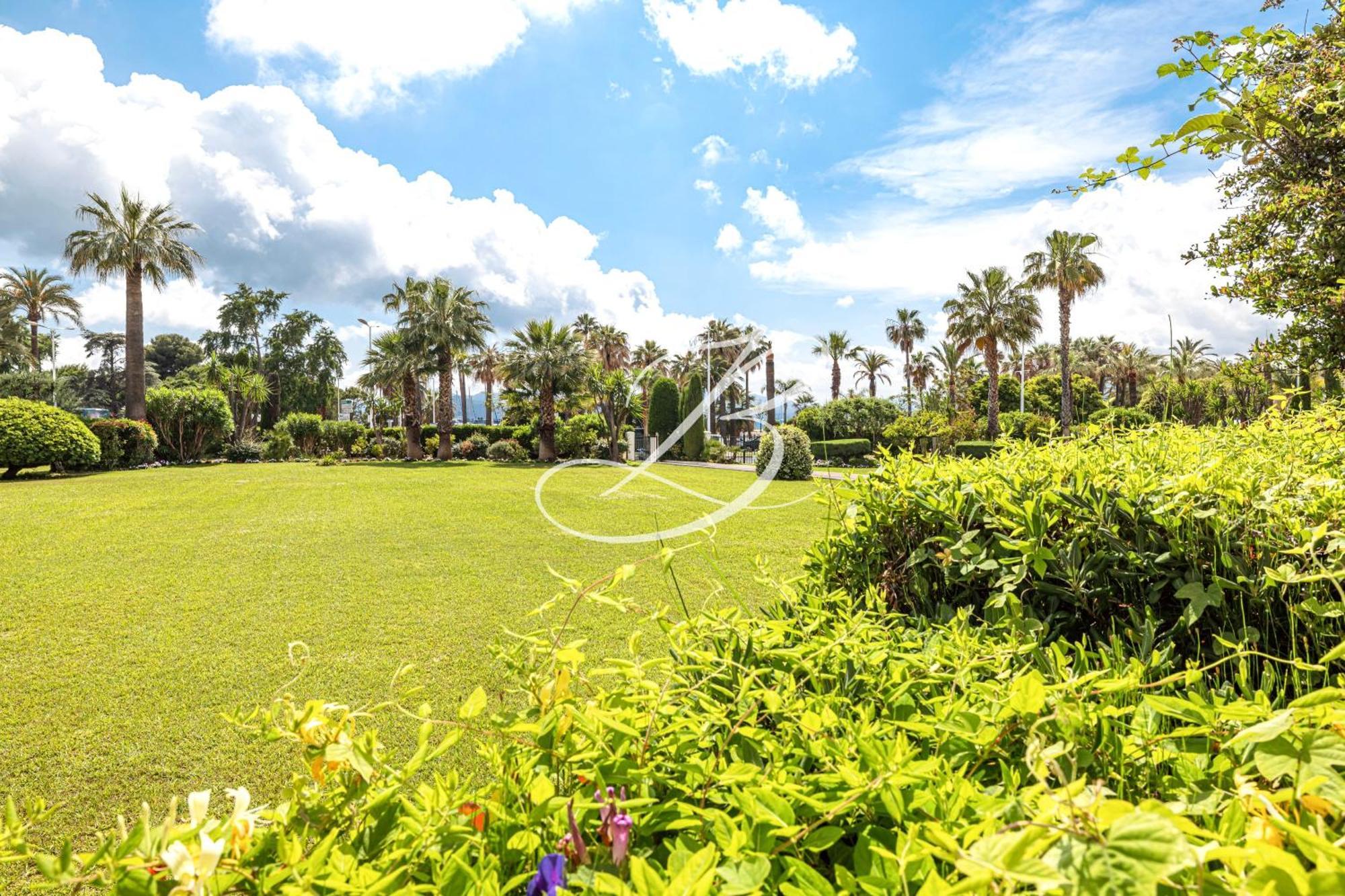Le Jasy - Croisette Port Canto Apartment Cannes