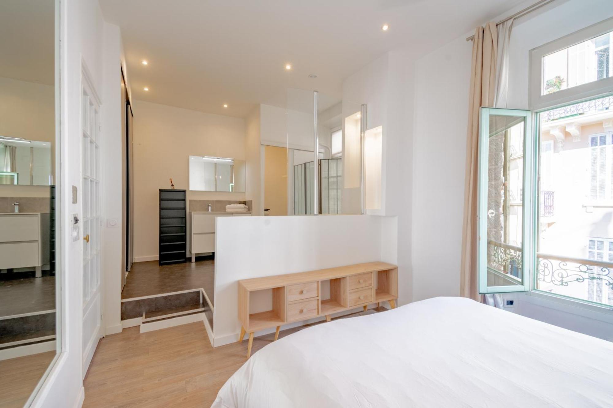 Apartment Bel Avec Balcon Centre Cannes