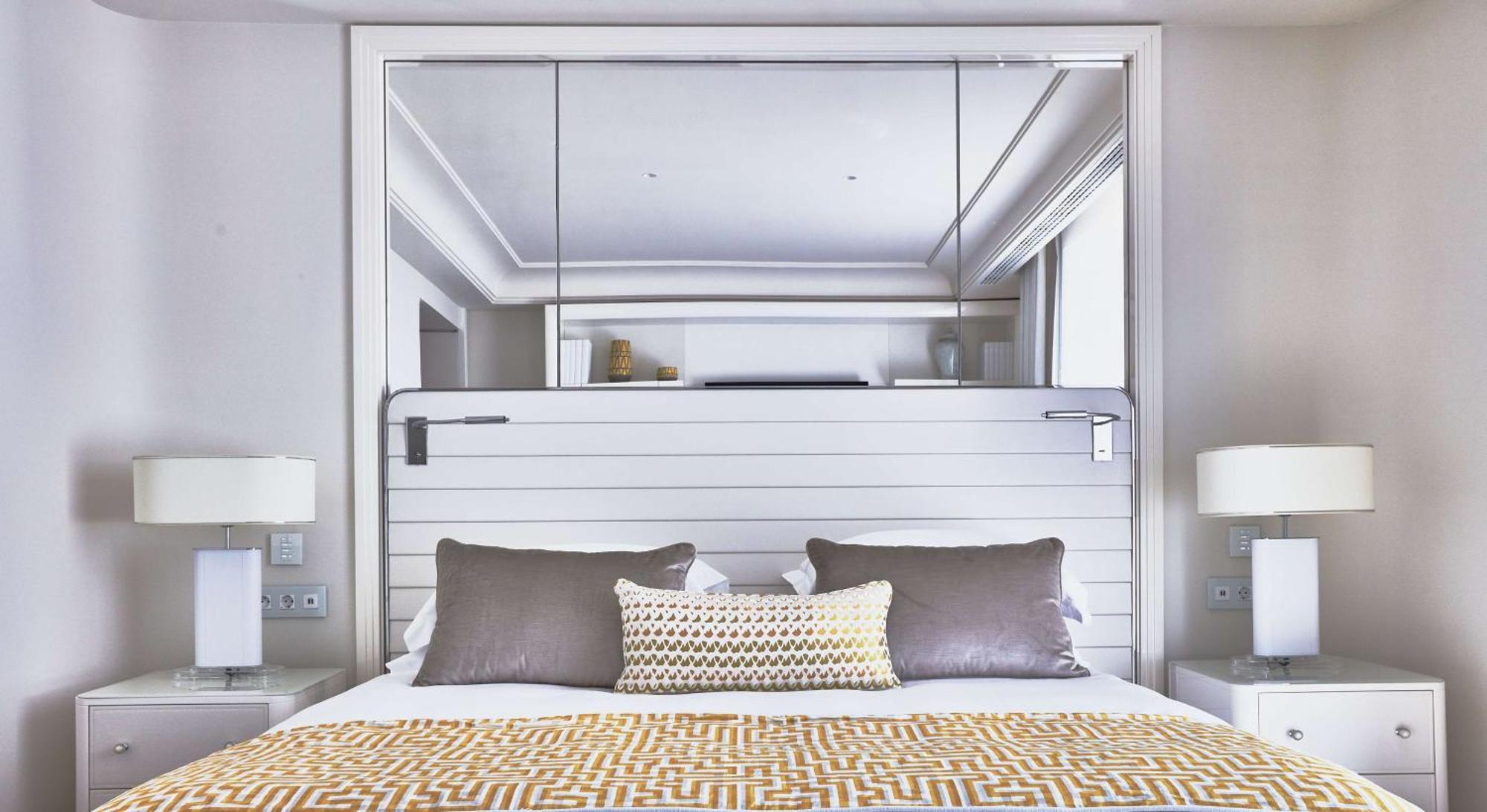 Martinez, In The Unbound Collection By Hyatt Hotel Cannes