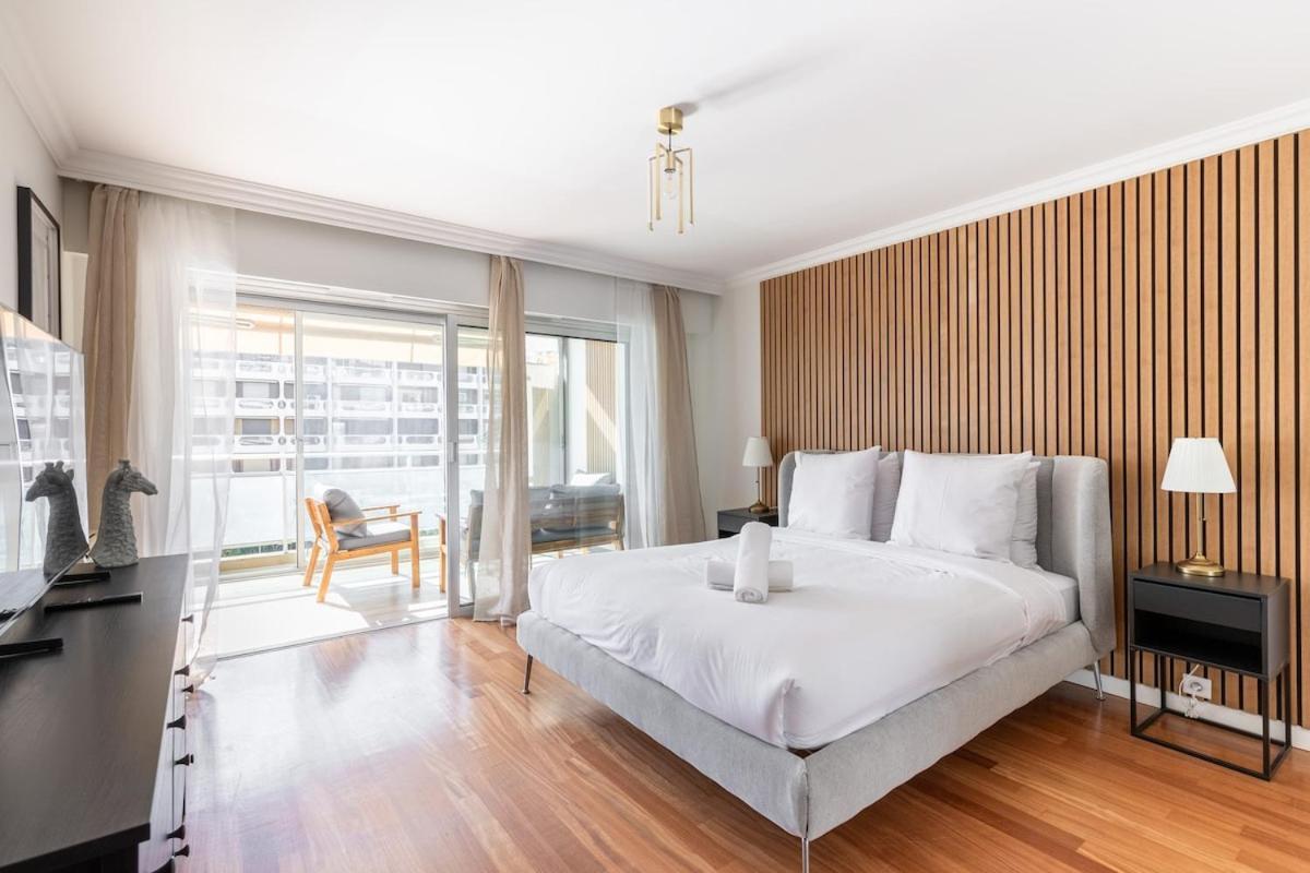 Luxurious With Sea And Carlton View Apartment *