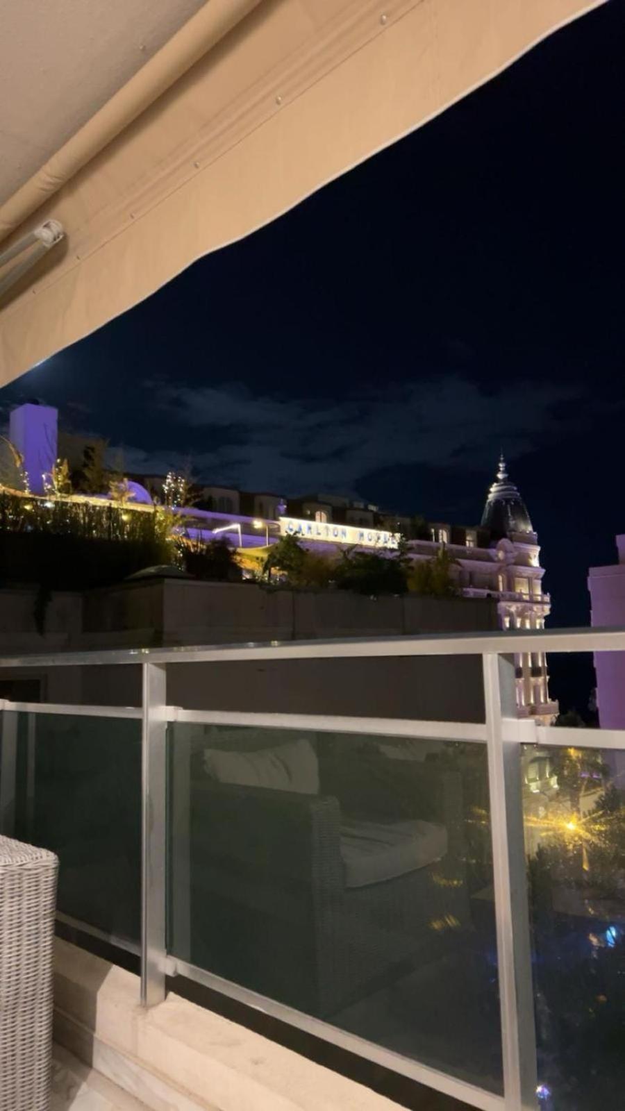 Luxurious With Sea And Carlton View