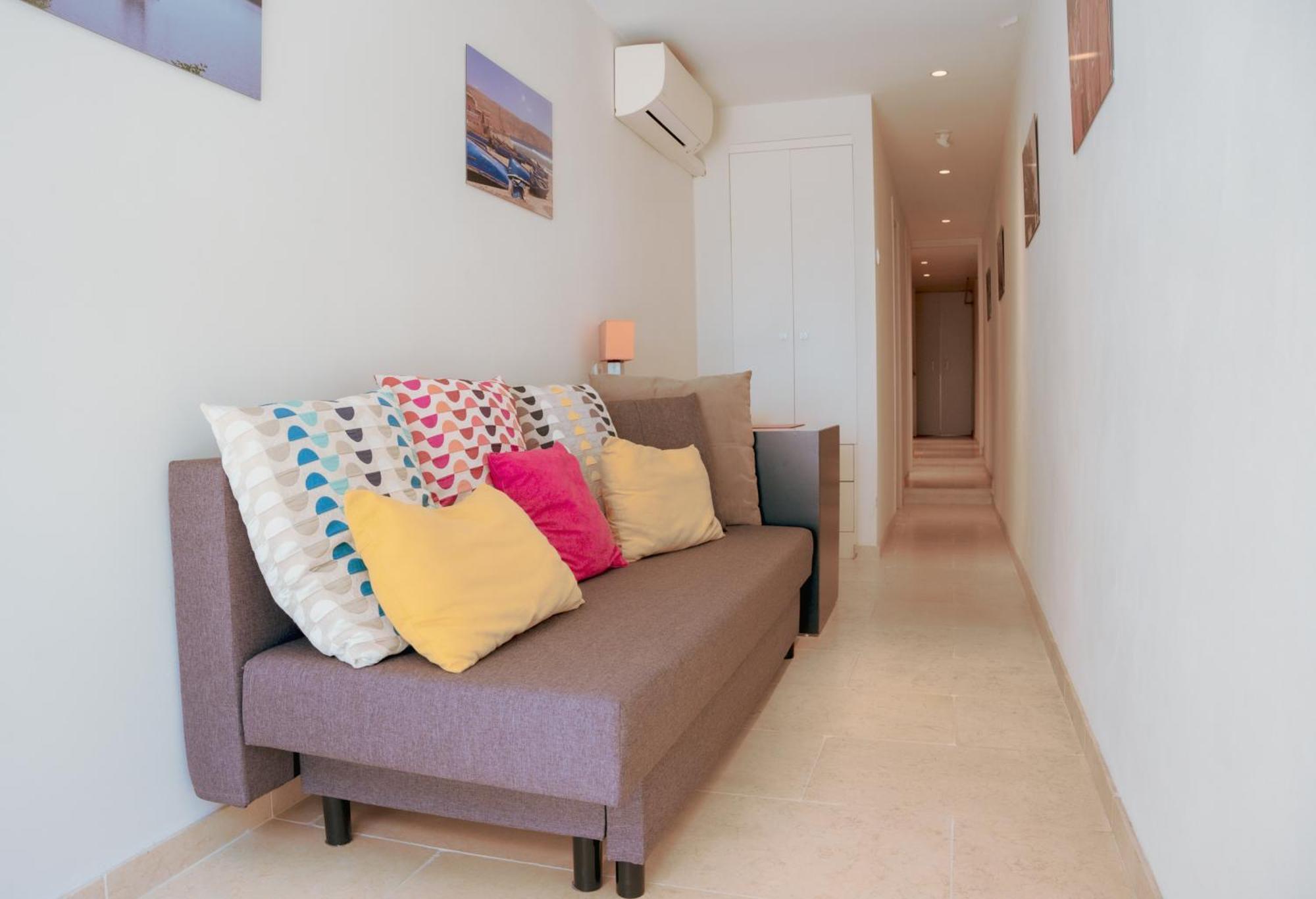 Superbe Villa-appartement Sur La Croisette Avec Grande Terrasse * Cannes