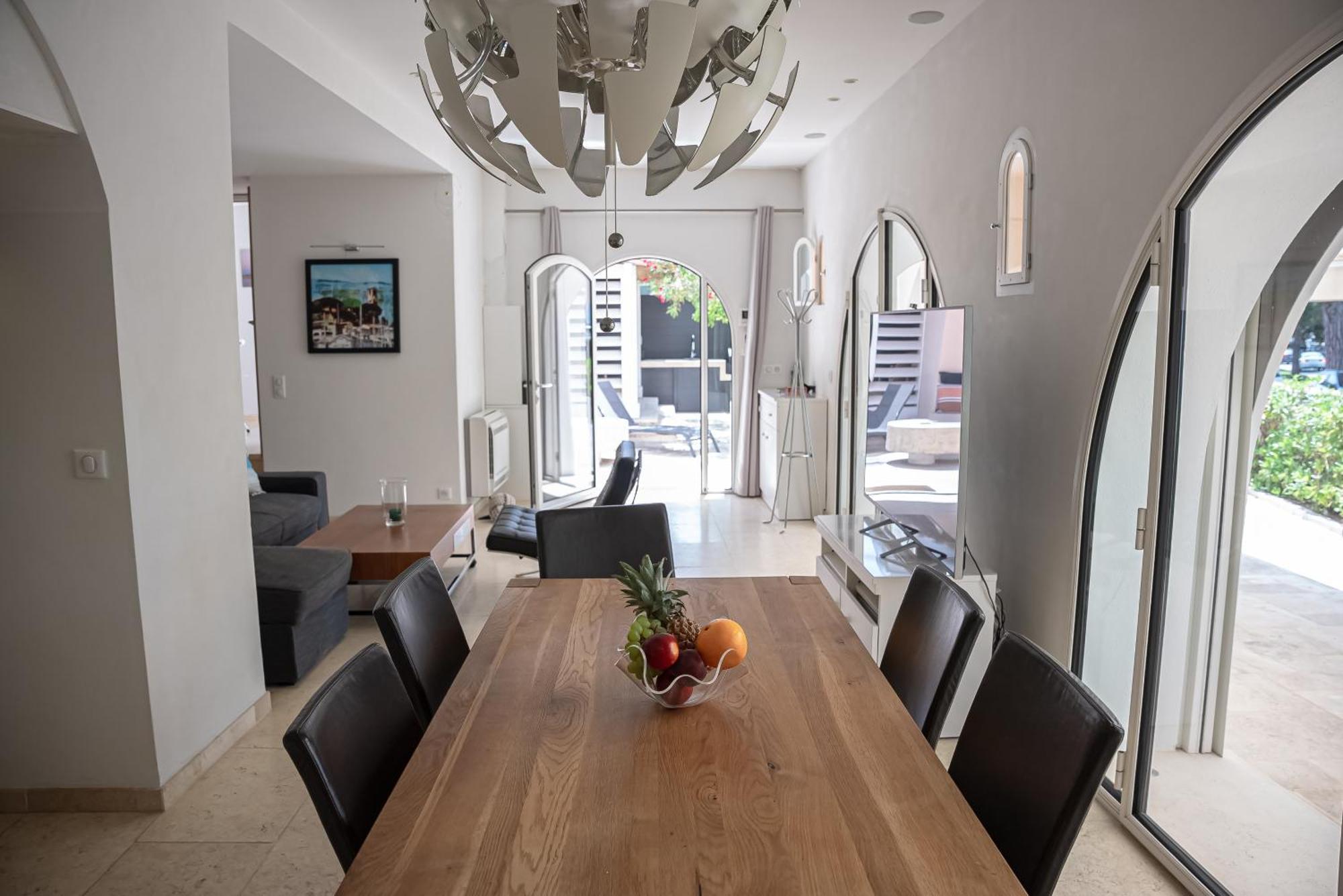 Superbe Villa-appartement Sur La Croisette Avec Grande Terrasse Apartment Cannes