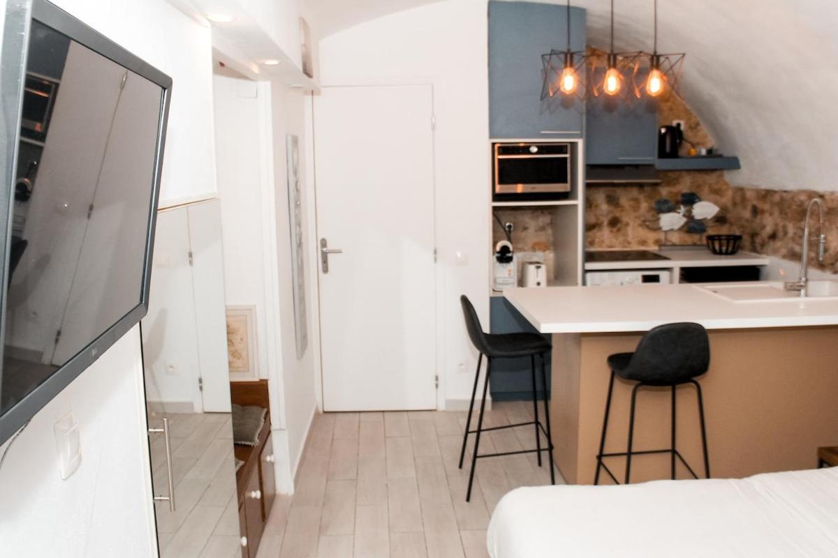 De Charme Au Suquet Apartment