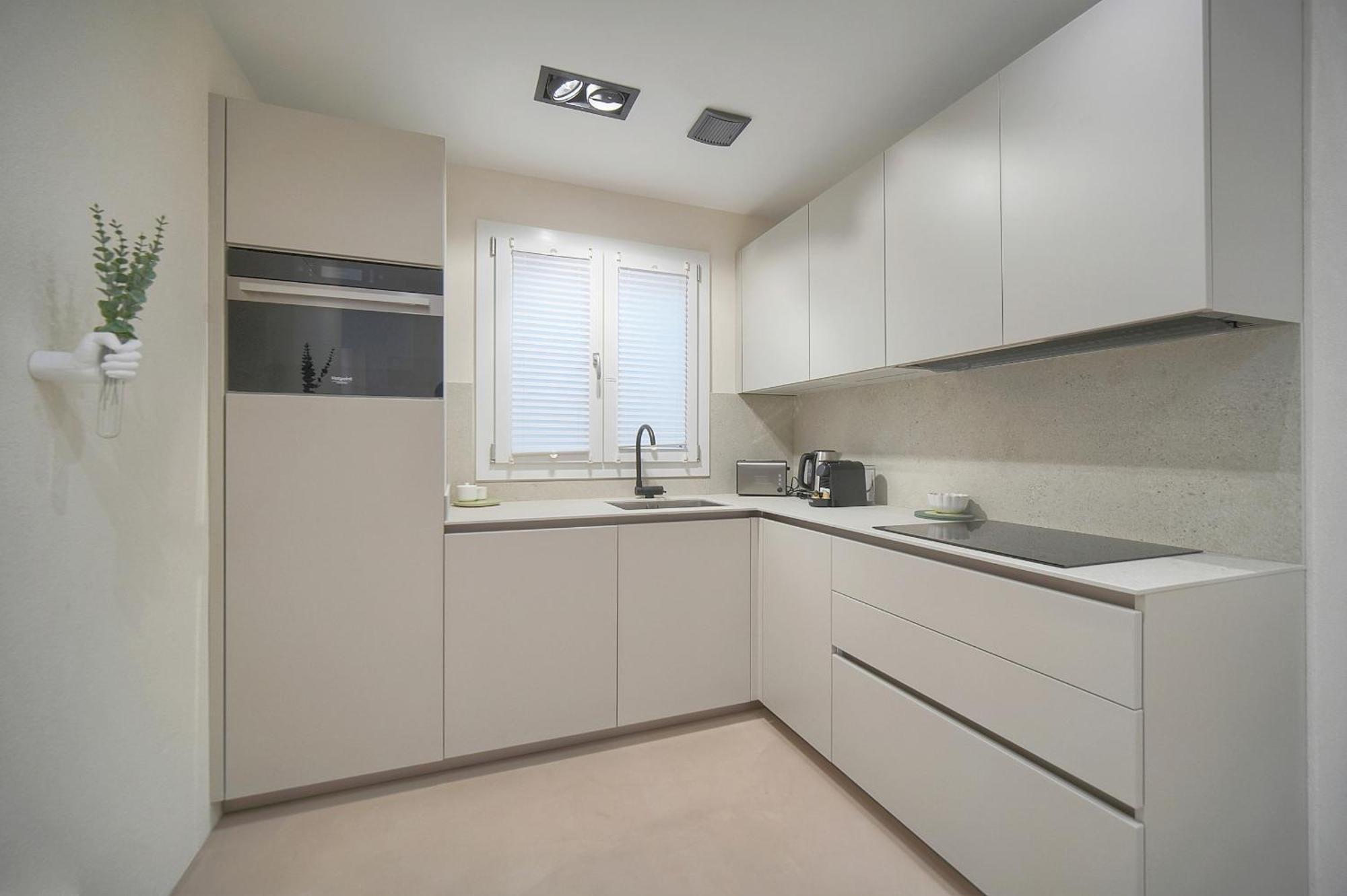 3 Pieces Climatise Refait A Neuf En 2025 Carre D'Or A2B194 Apartment Cannes