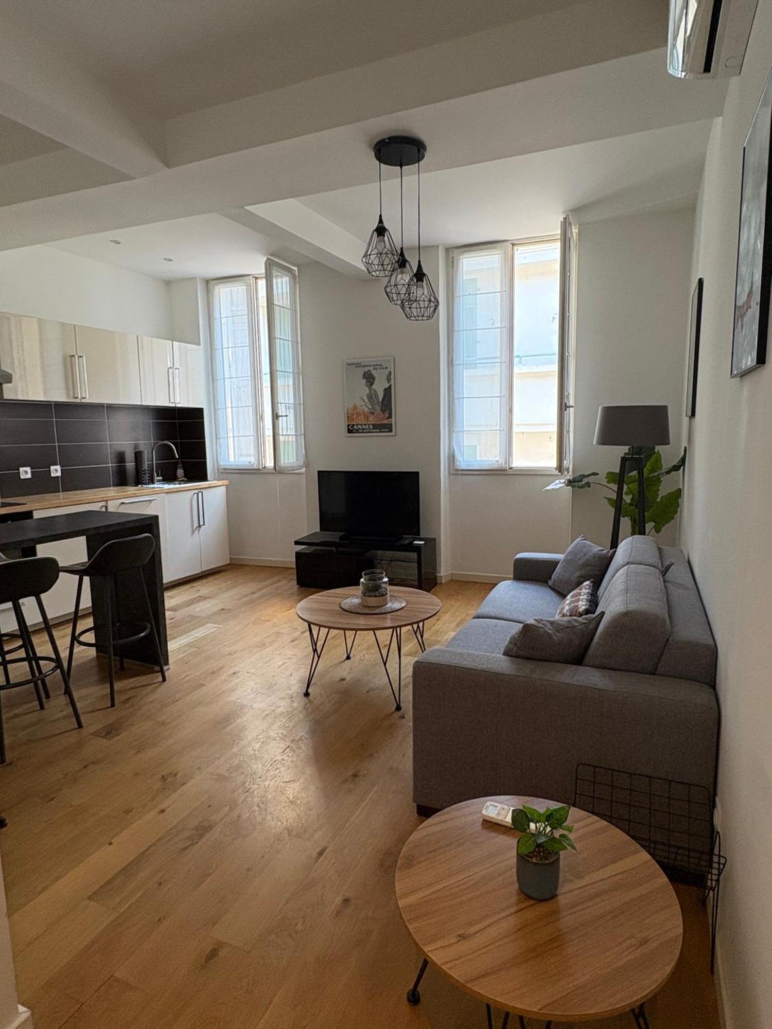 Sunside Apartment