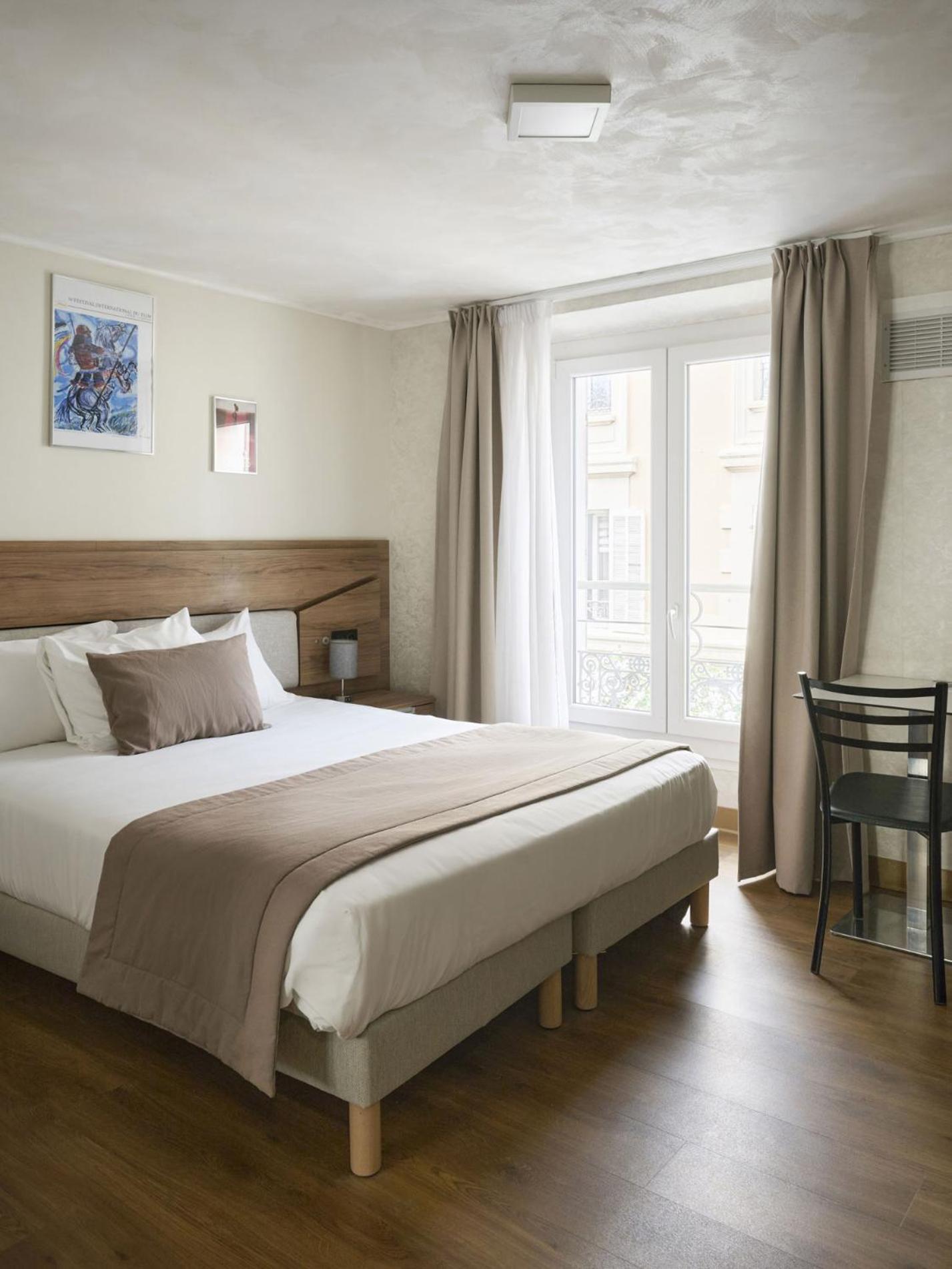 Des Congrès Et Festivals Hotel