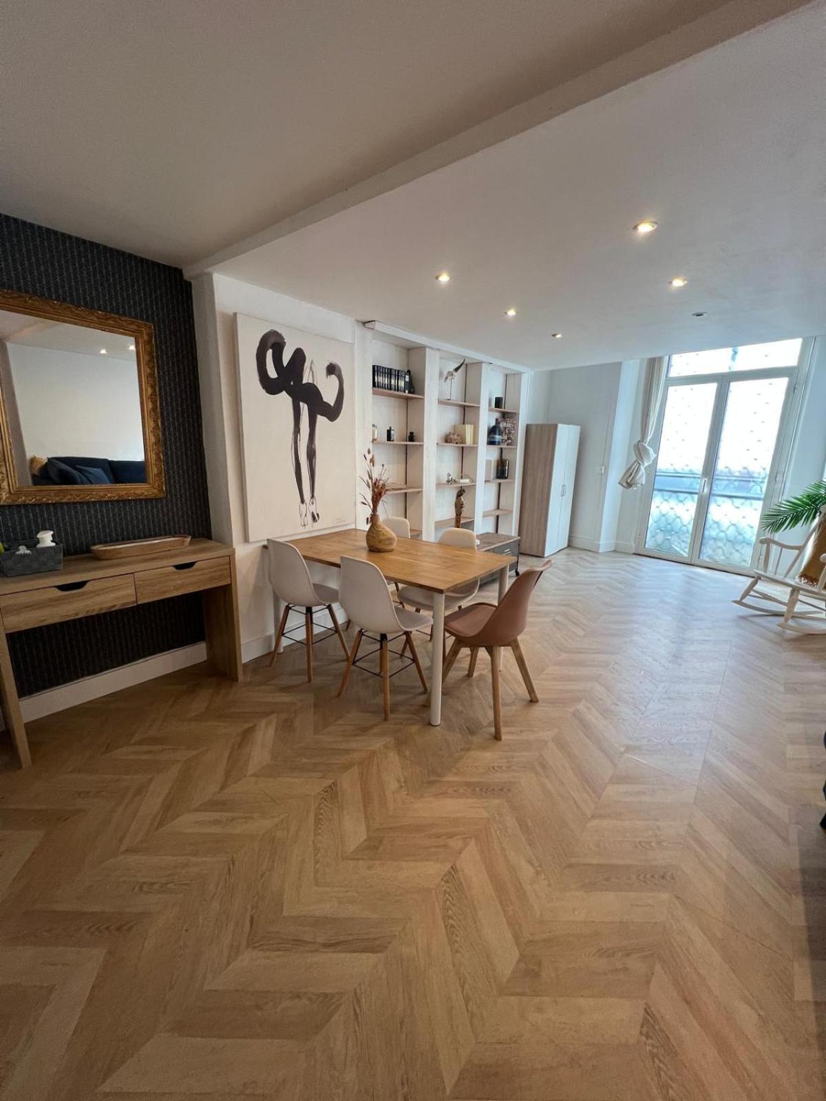 Loft Moderne Dans Le Centre De Apartment