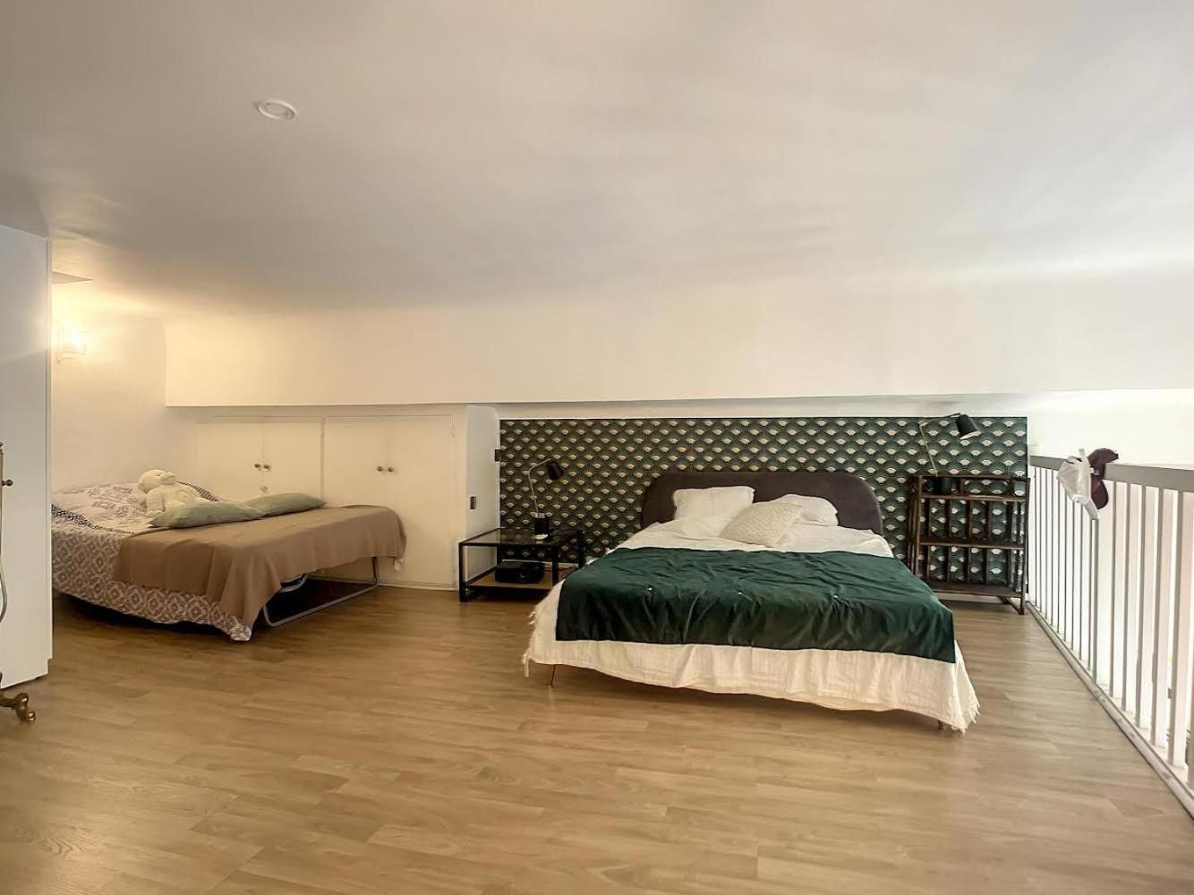 Loft Moderne Dans Le Centre De *