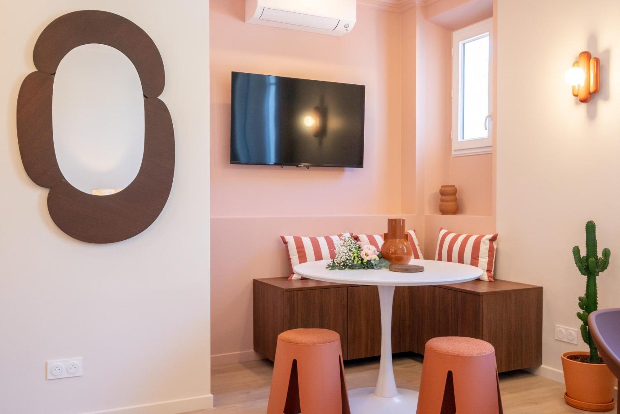 Apartment Bosuites: 5mins Palais Des Festivals *